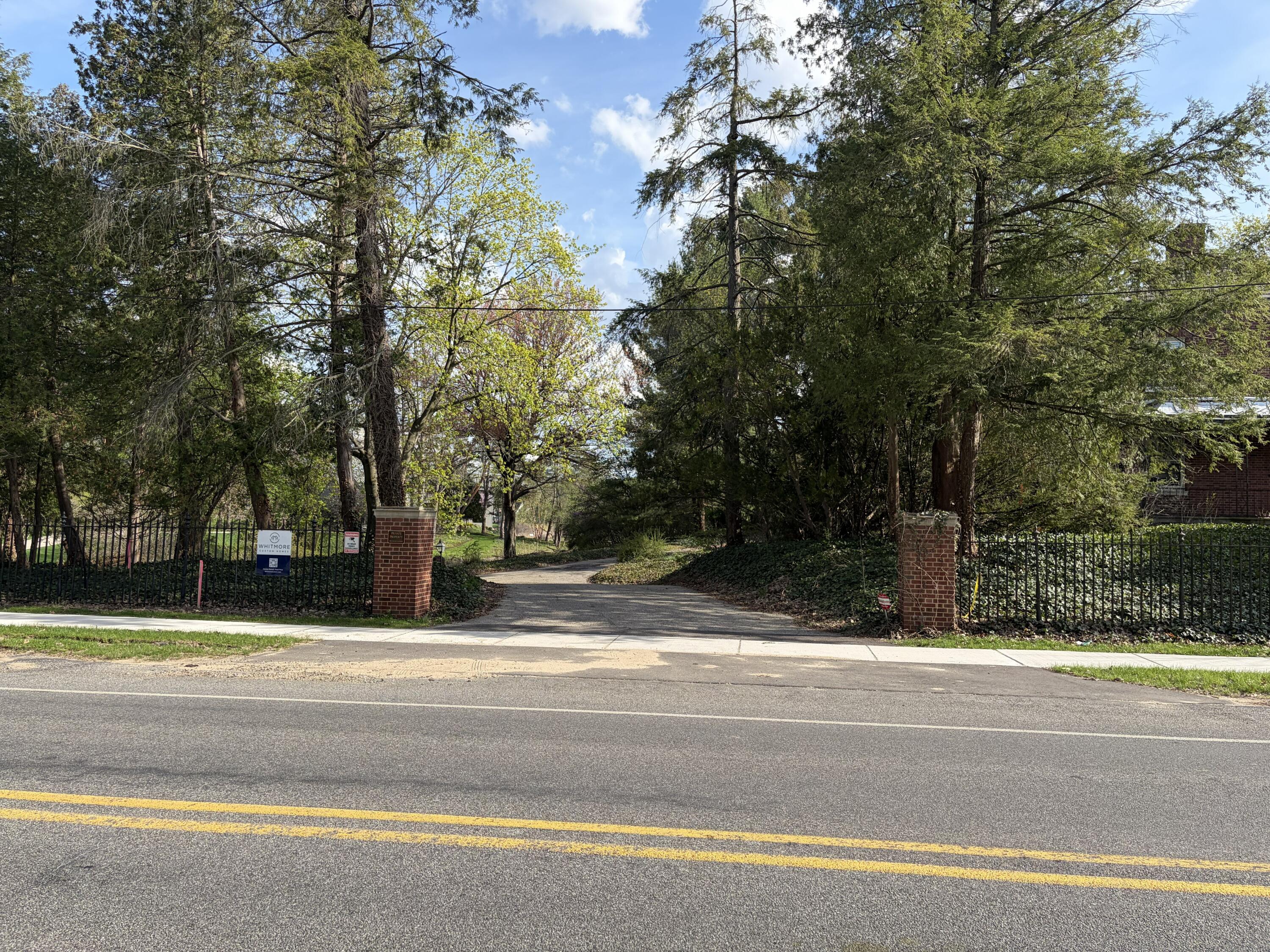 250 Plymouth Avenue SE East Grand Rapids MI 49506
