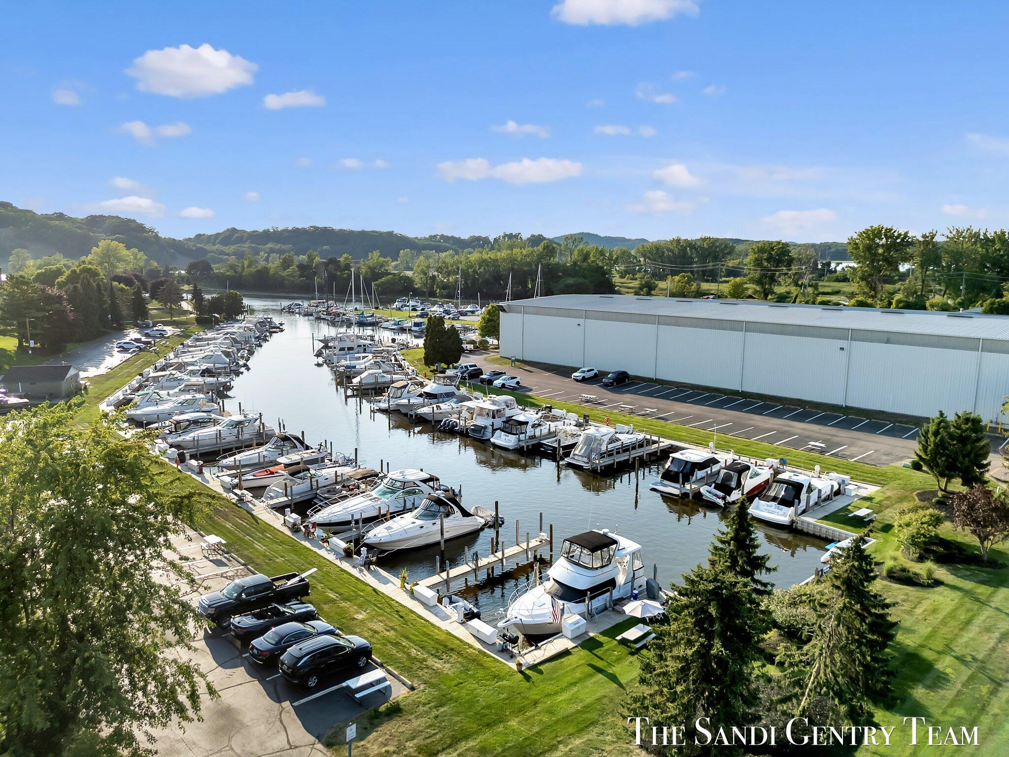126 Wharfside Grand Haven MI 49417