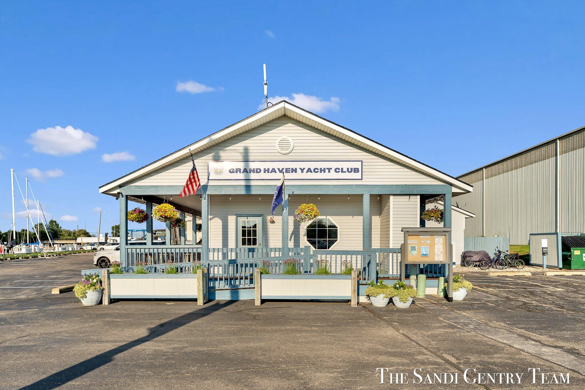 126 Wharfside Grand Haven MI 49417