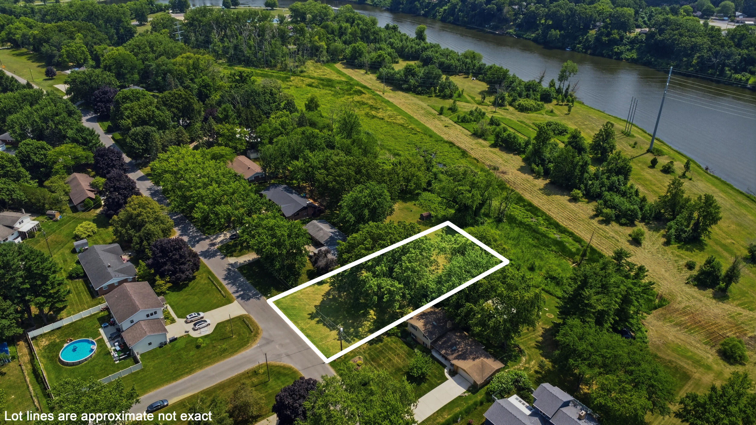 2444 Riverbend Drive Benton Harbor MI 49022