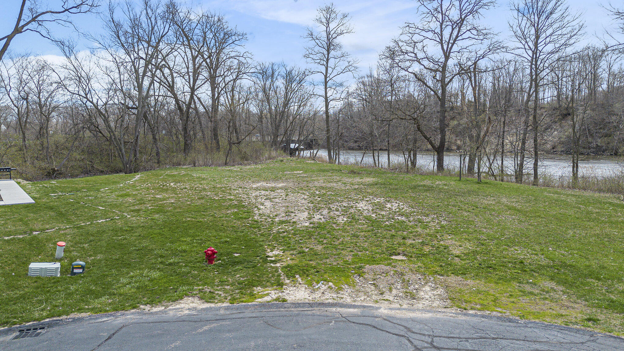 673 S Cygnet Lake Drive Benton Harbor MI 49022
