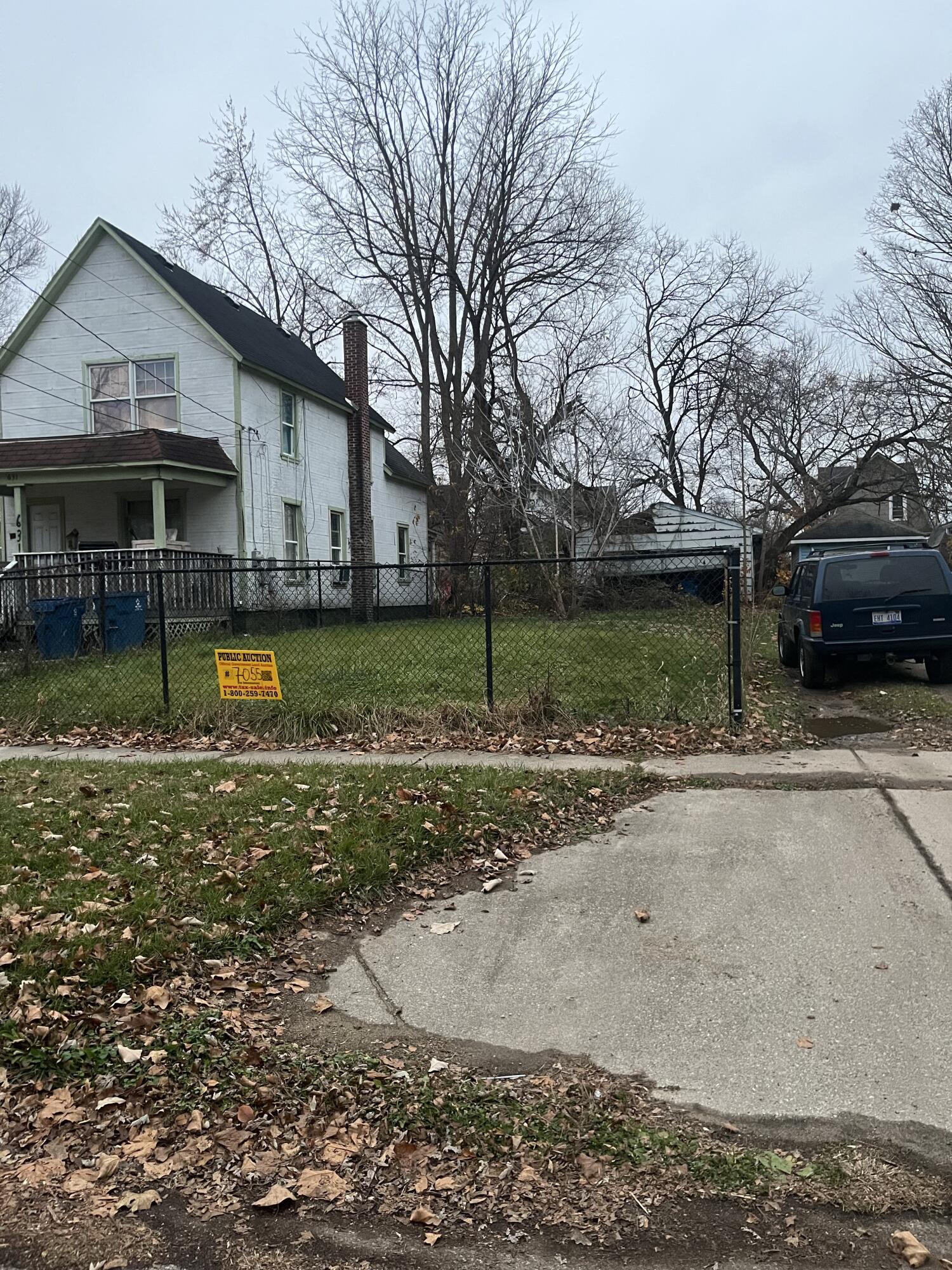 633 Trimble Avenue Kalamazoo MI 49048