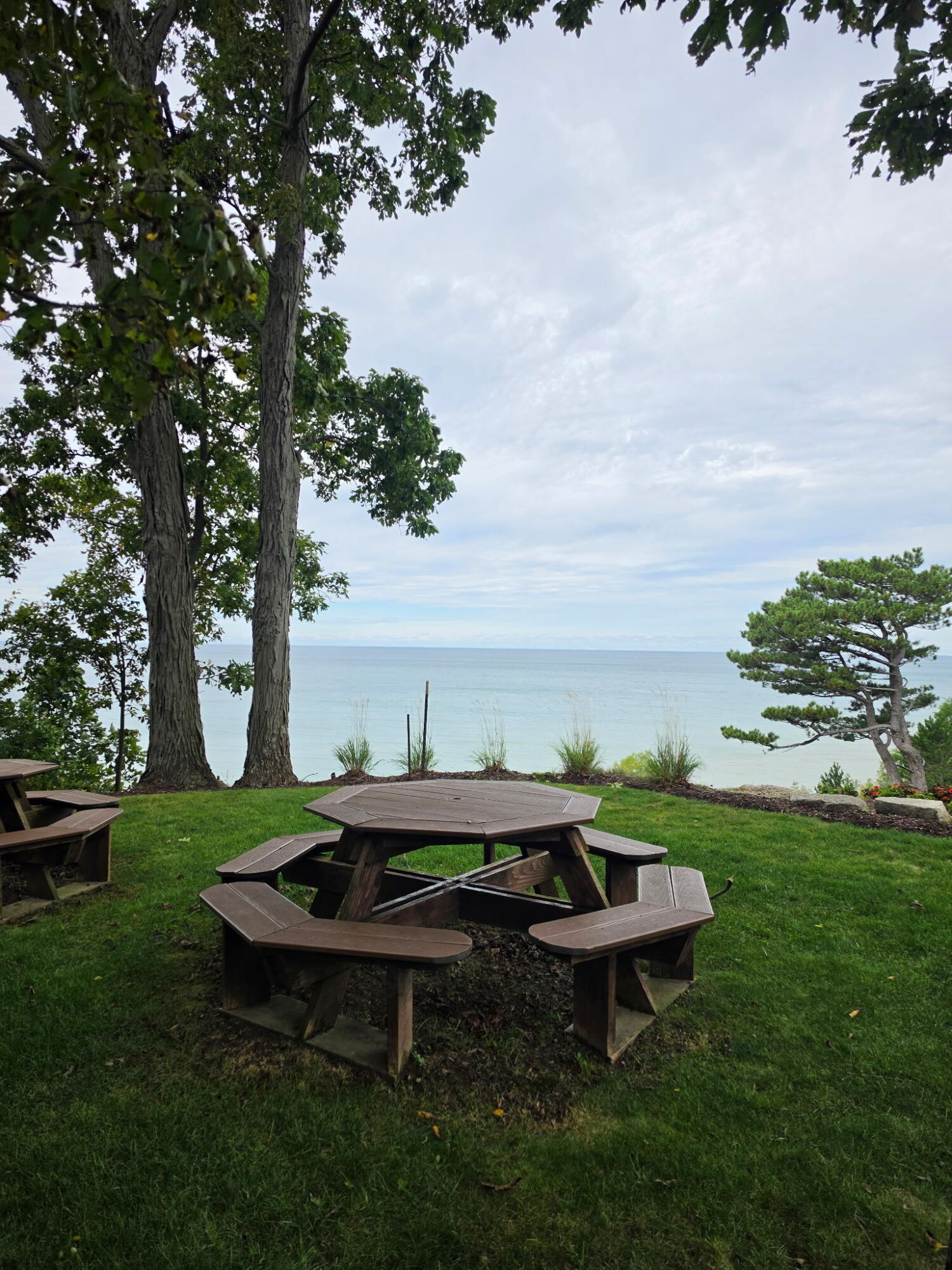 7368-A/B Beachview Drive South Haven MI 49090