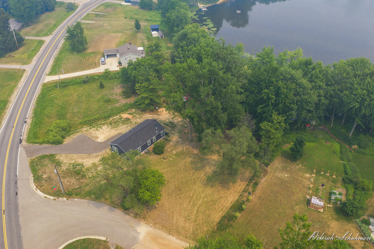 9696 10 Mile Road NE Rockford MI 49341