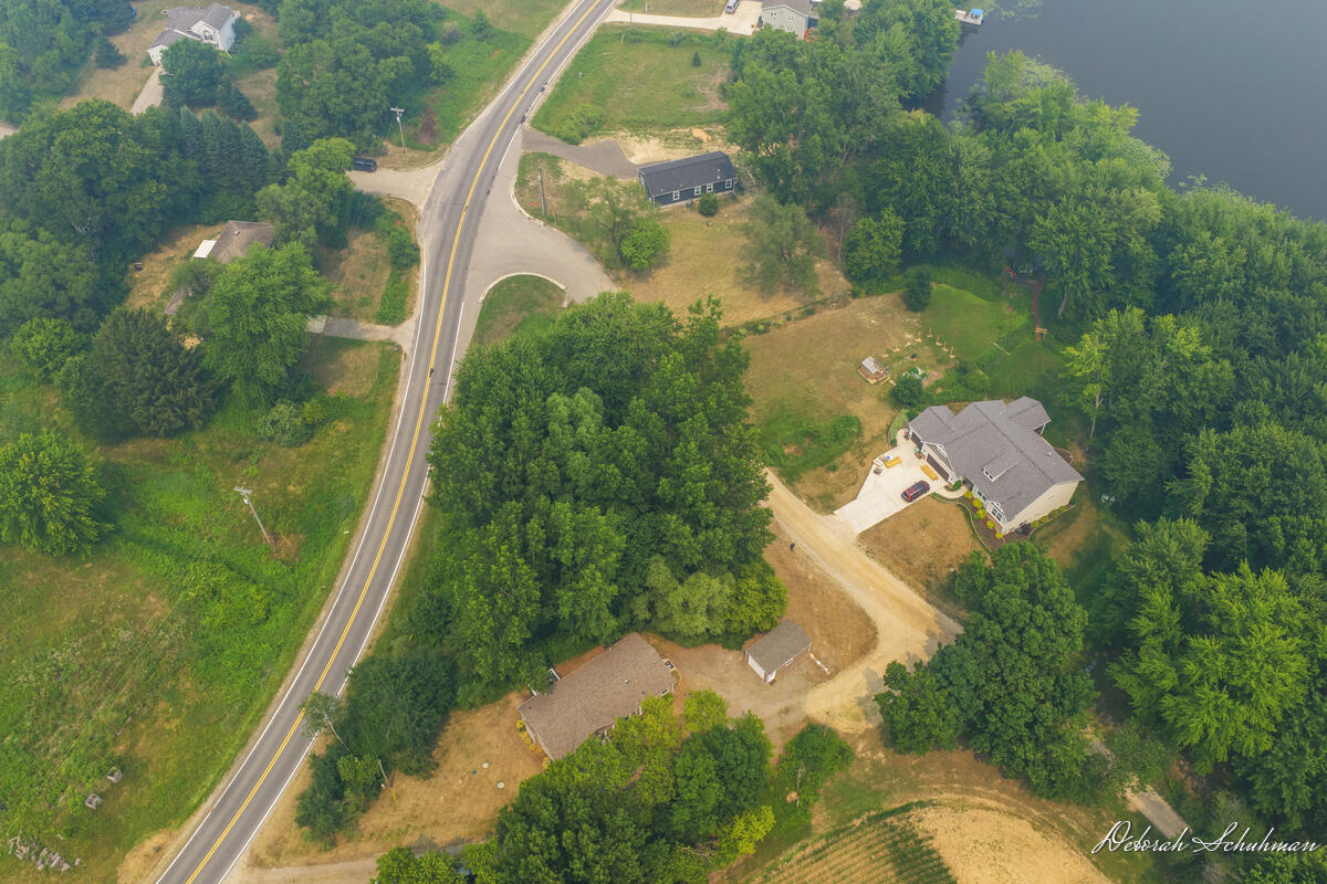 9696 10 Mile Road NE Rockford MI 49341