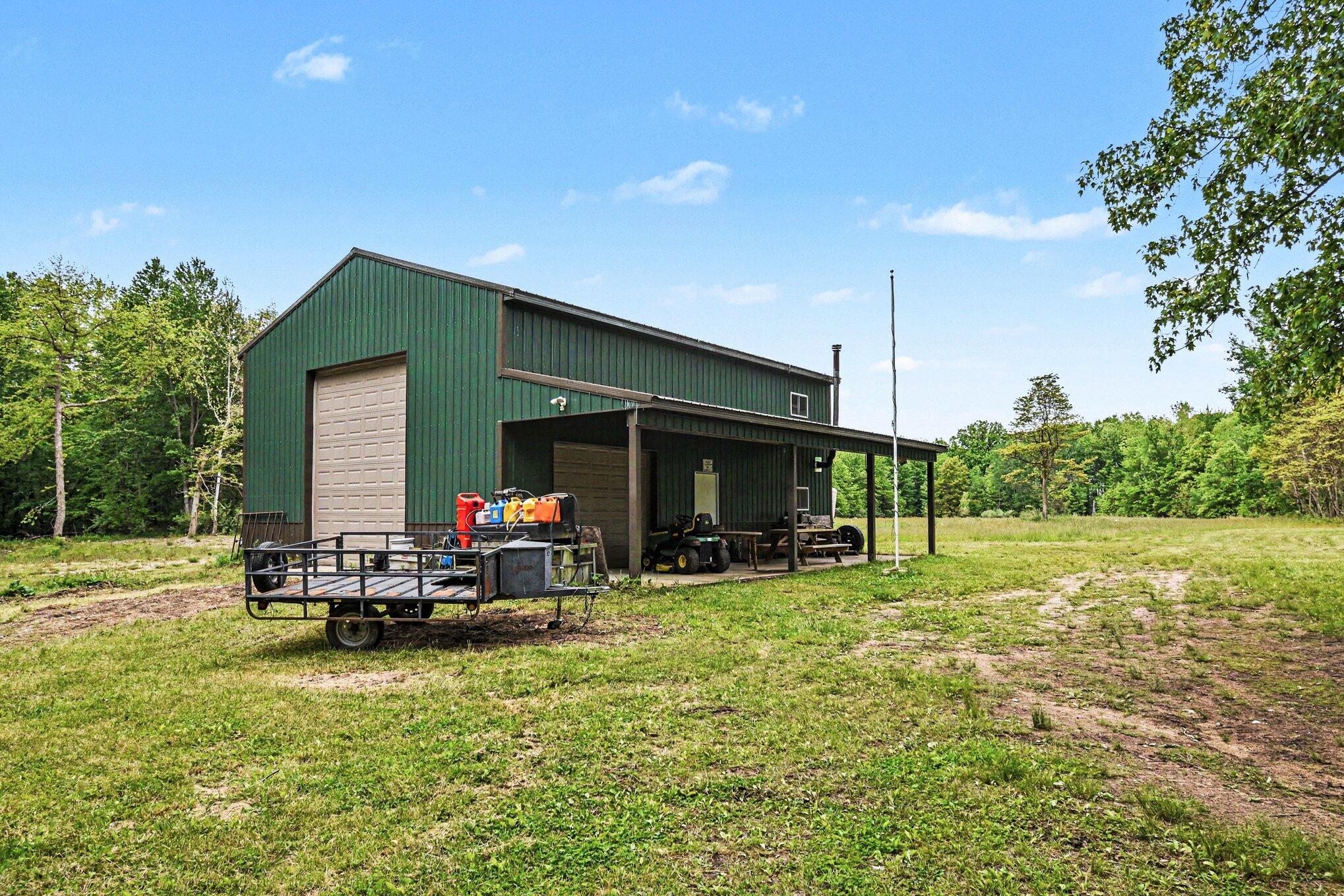 V/l 43.5a 104th Avenue Allegan MI 49010