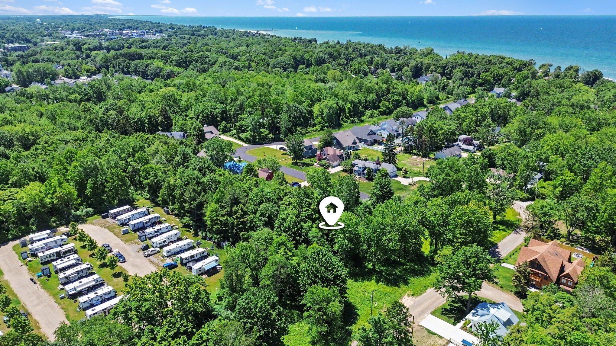 41 Lincoln Avenue South Haven MI 49090