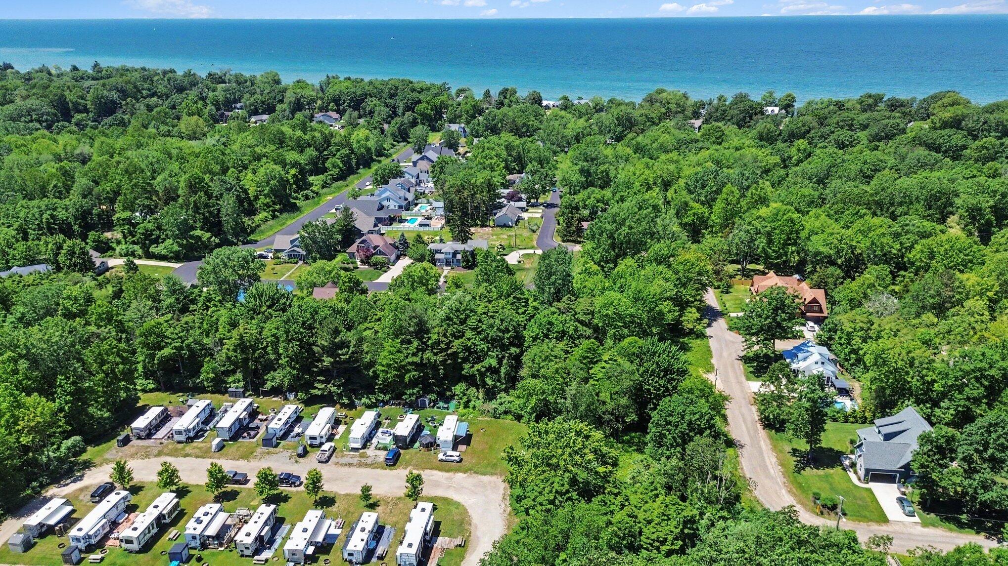 41 Lincoln Avenue South Haven MI 49090