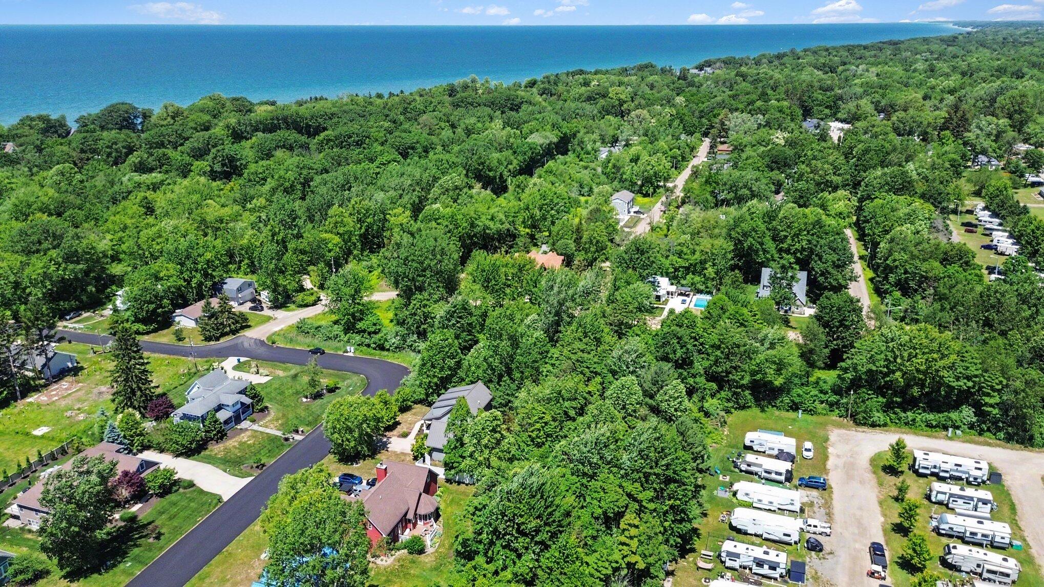 41 Lincoln Avenue South Haven MI 49090