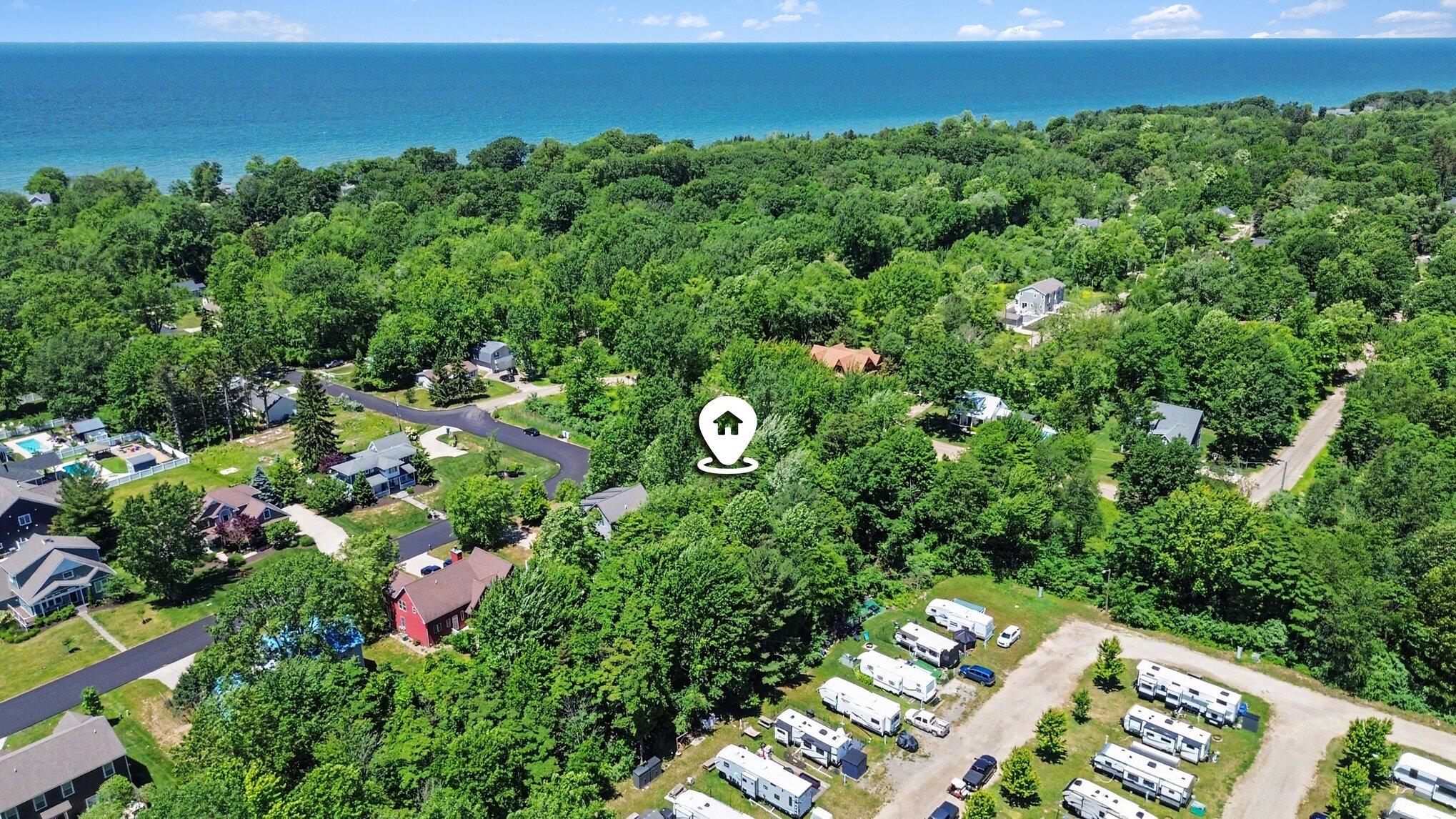 41 Lincoln Avenue South Haven MI 49090