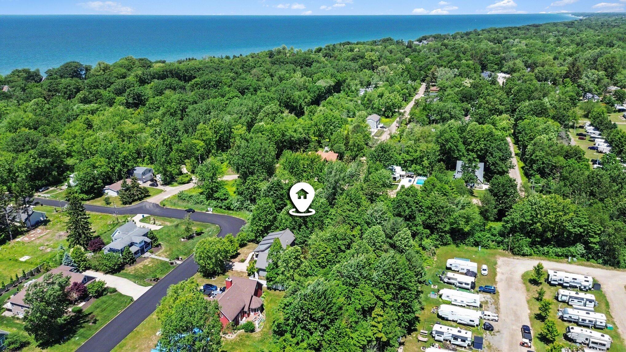 41 Lincoln Avenue South Haven MI 49090