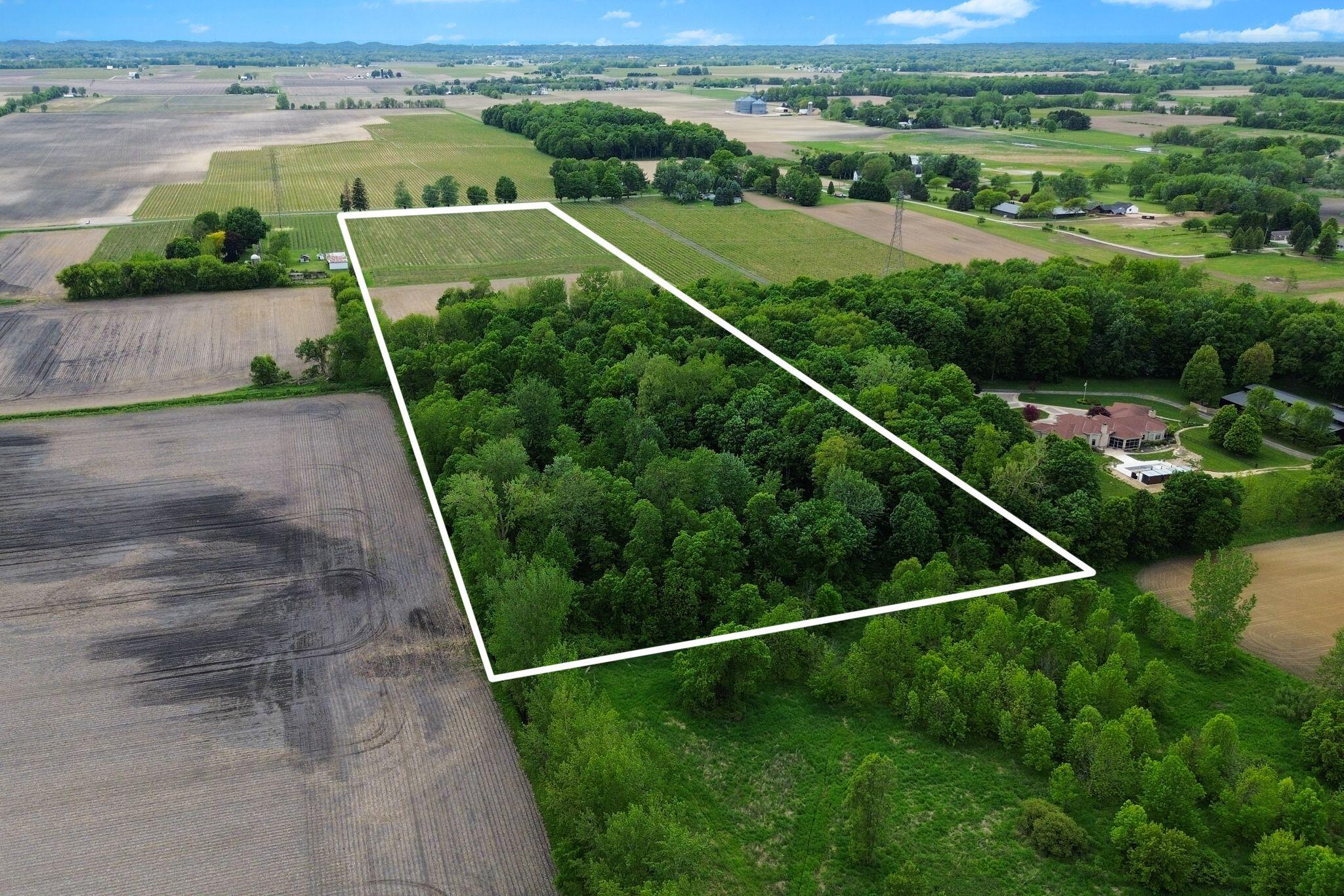 V/l Scottdale Road Berrien Springs MI 49103