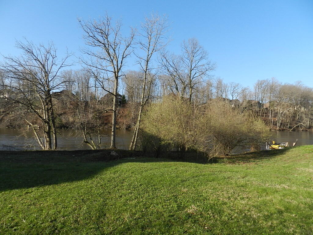 590 Swan River Drive Benton Harbor MI 49022