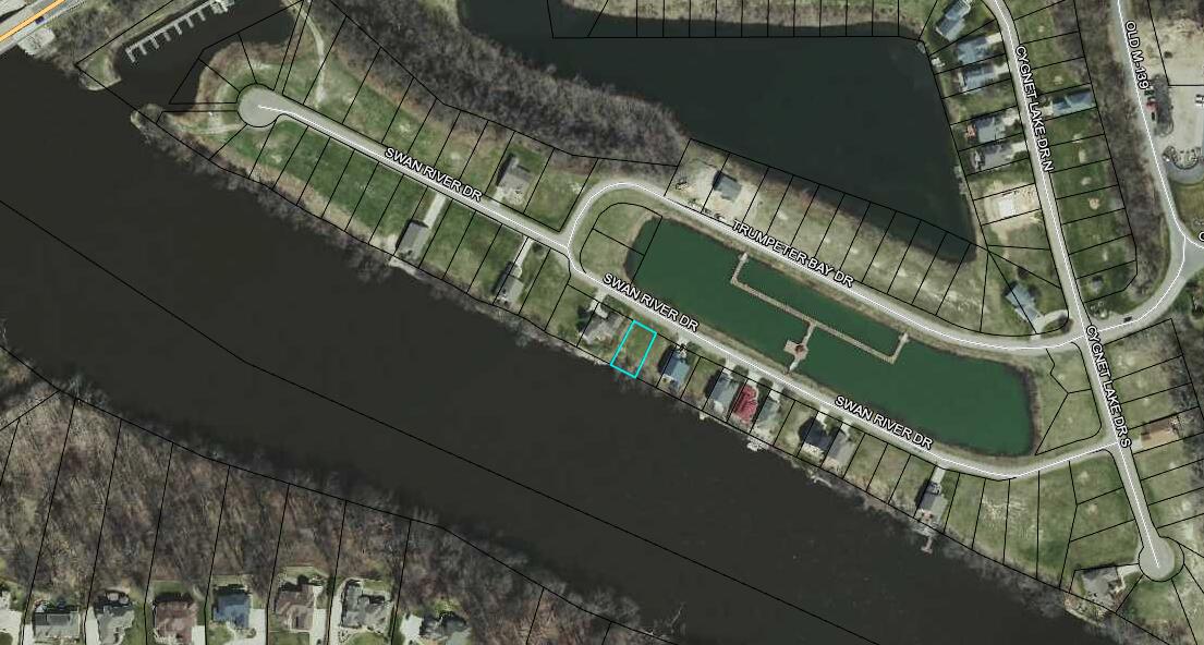 590 Swan River Drive Benton Harbor MI 49022