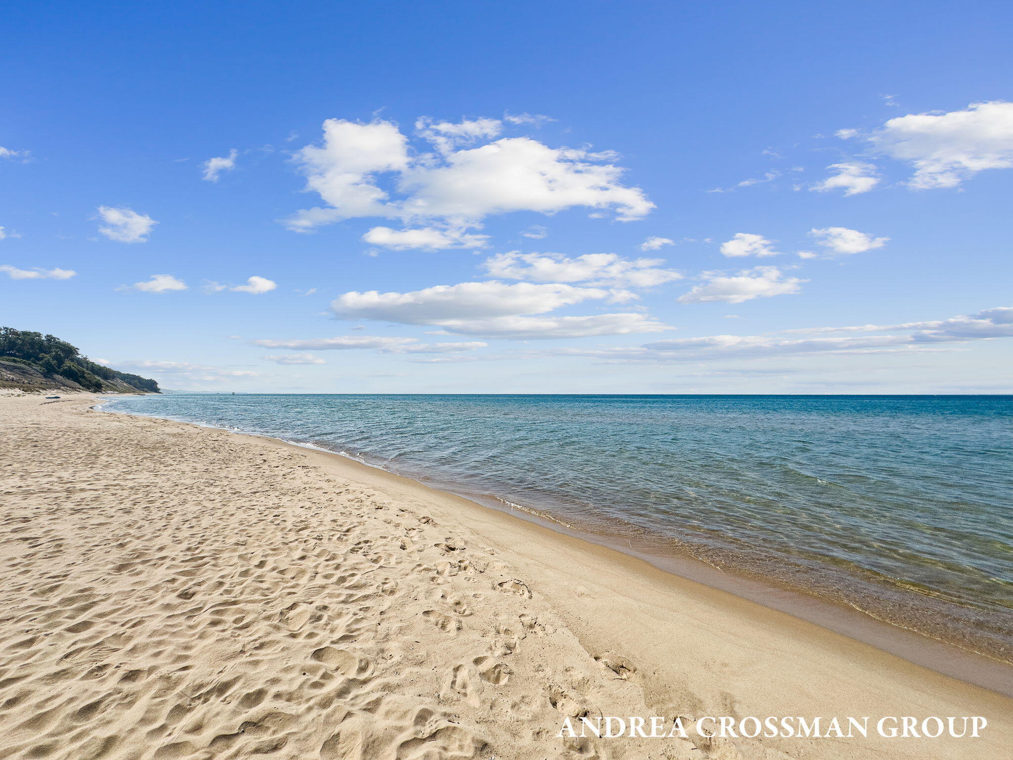 6621 Forest Beach Drive Holland MI 49423