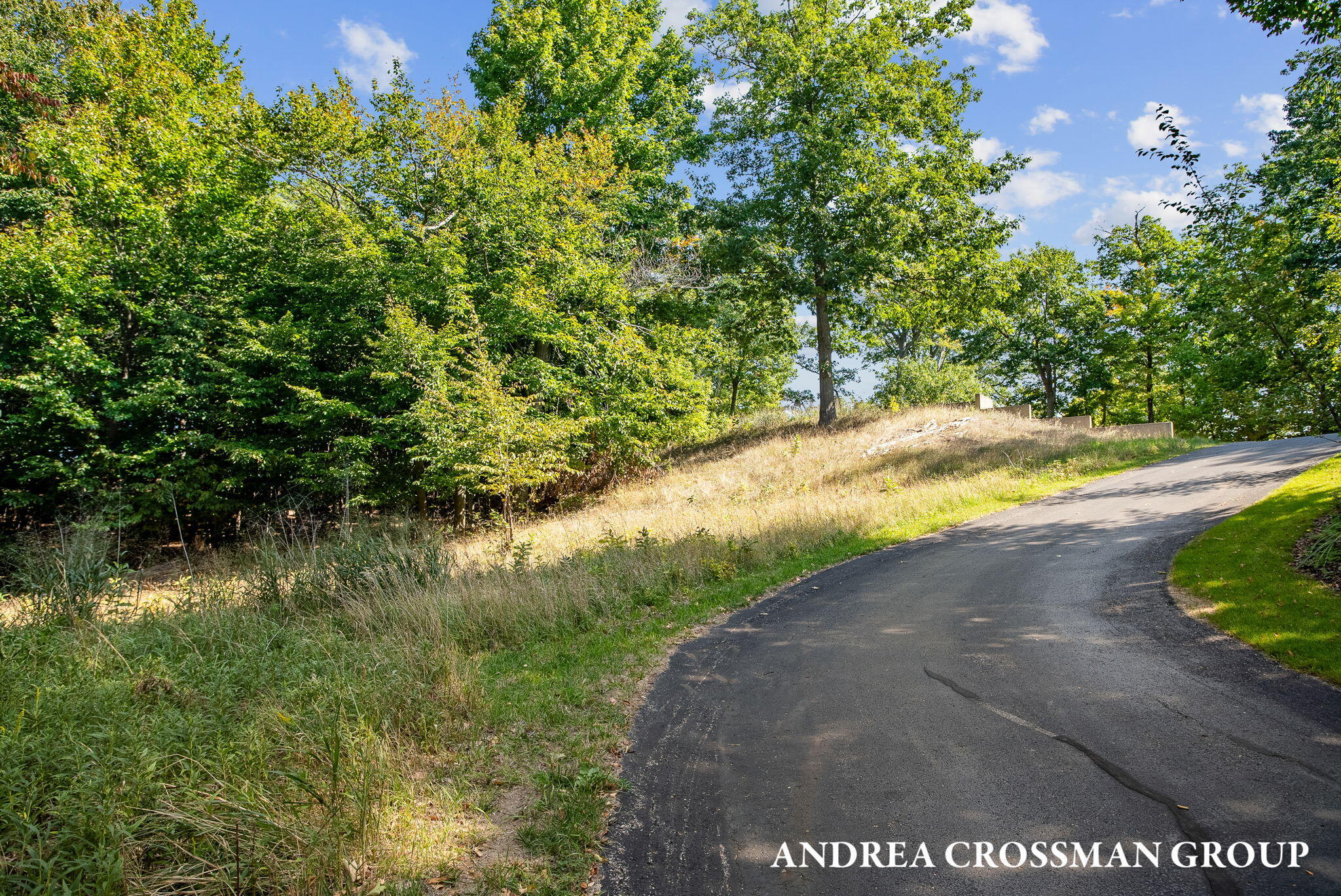 6621 Forest Beach Drive Holland MI 49423