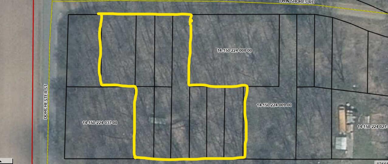 Ville 65th And Lakeshore Drive Dowagiac MI 49047