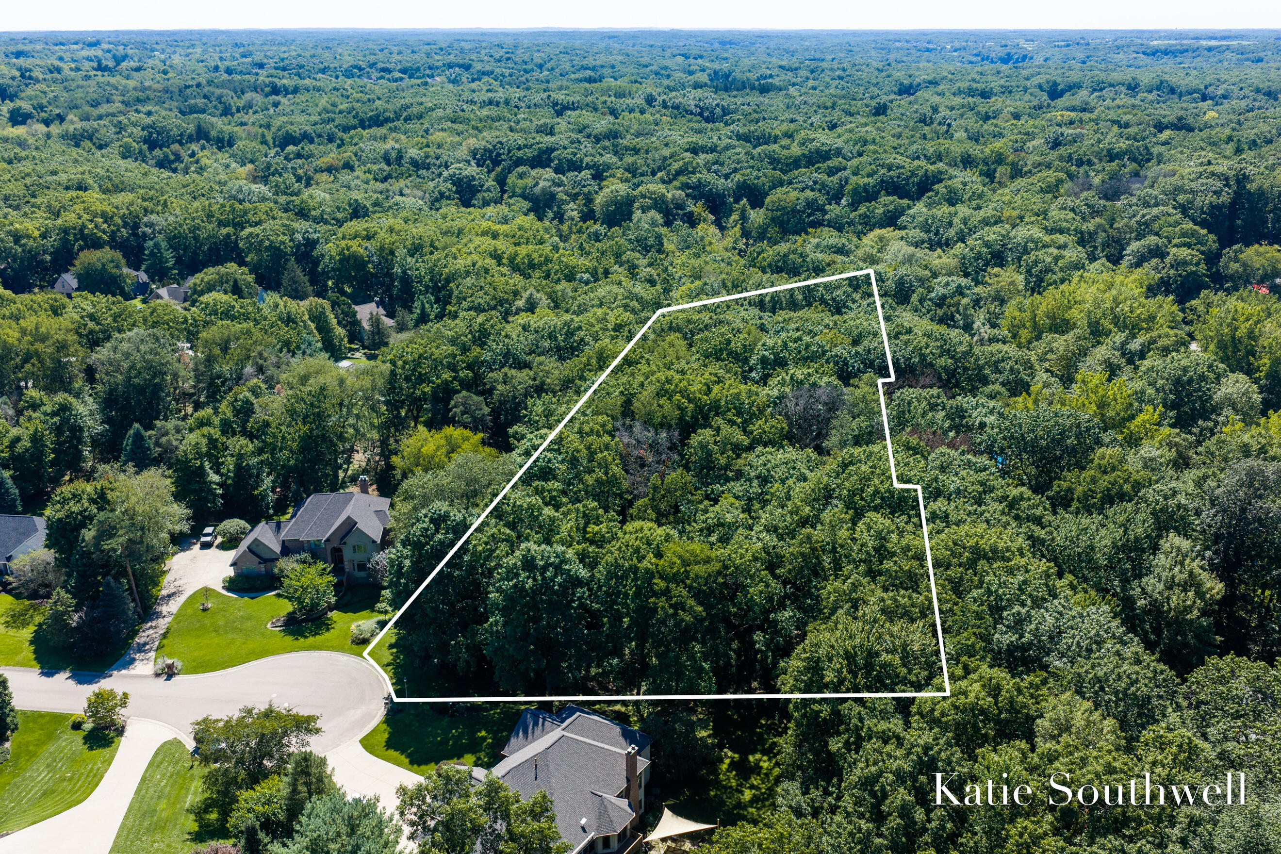 7670 Wood Violet Court SE Grand Rapids MI 49546