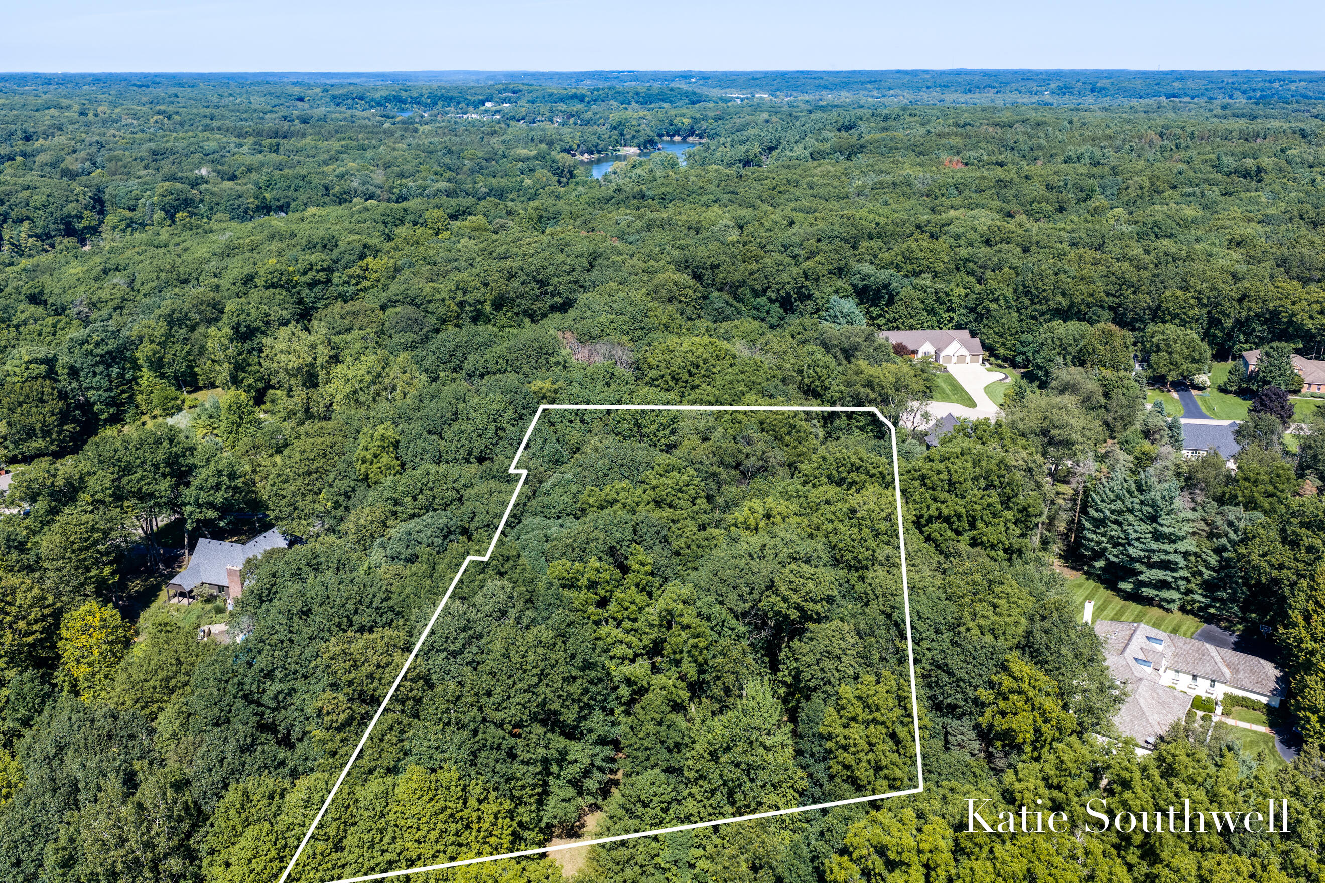 7670 Wood Violet Court SE Grand Rapids MI 49546