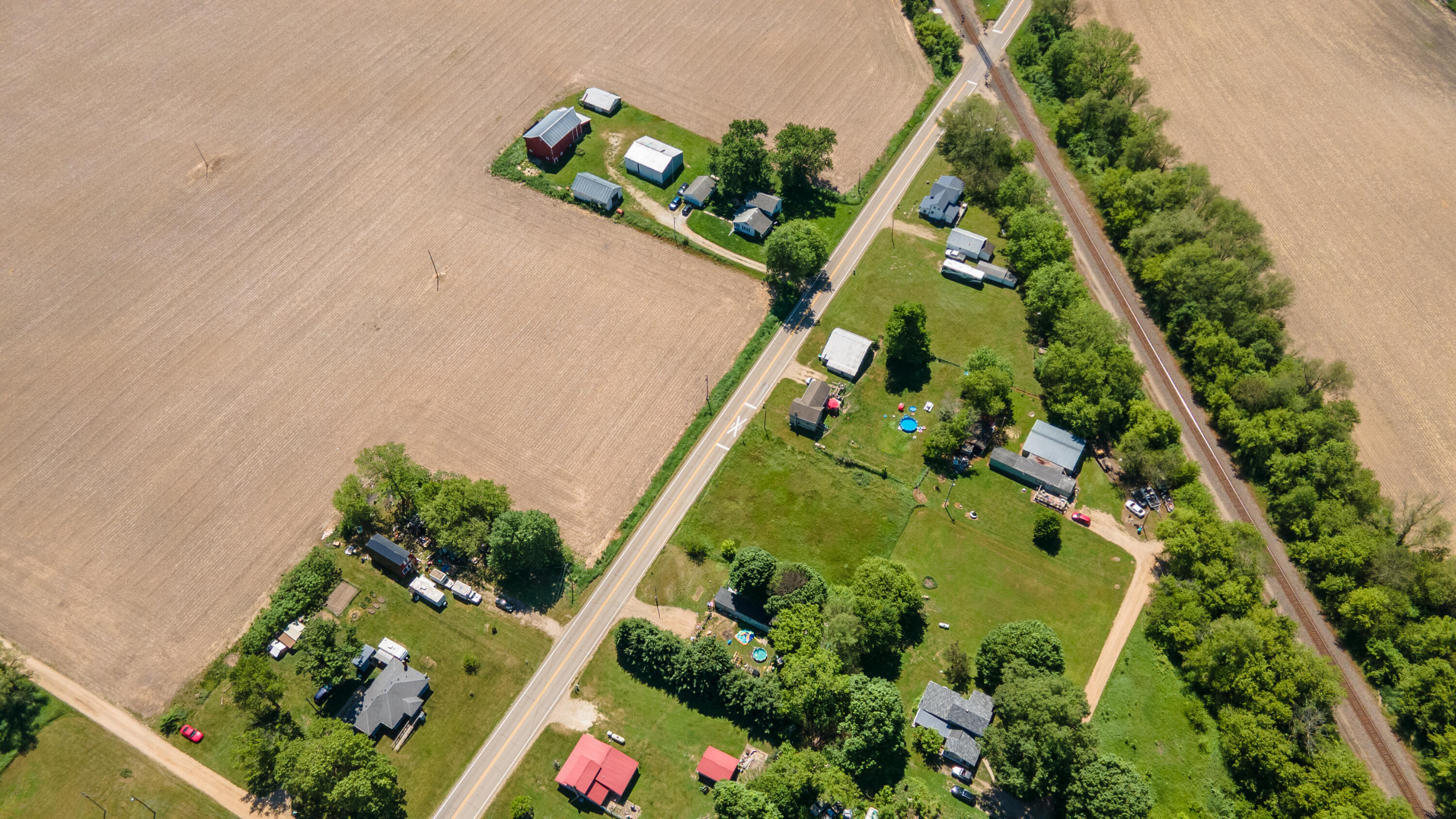 V/l Dutch Settlement Road Marcellus MI 49067