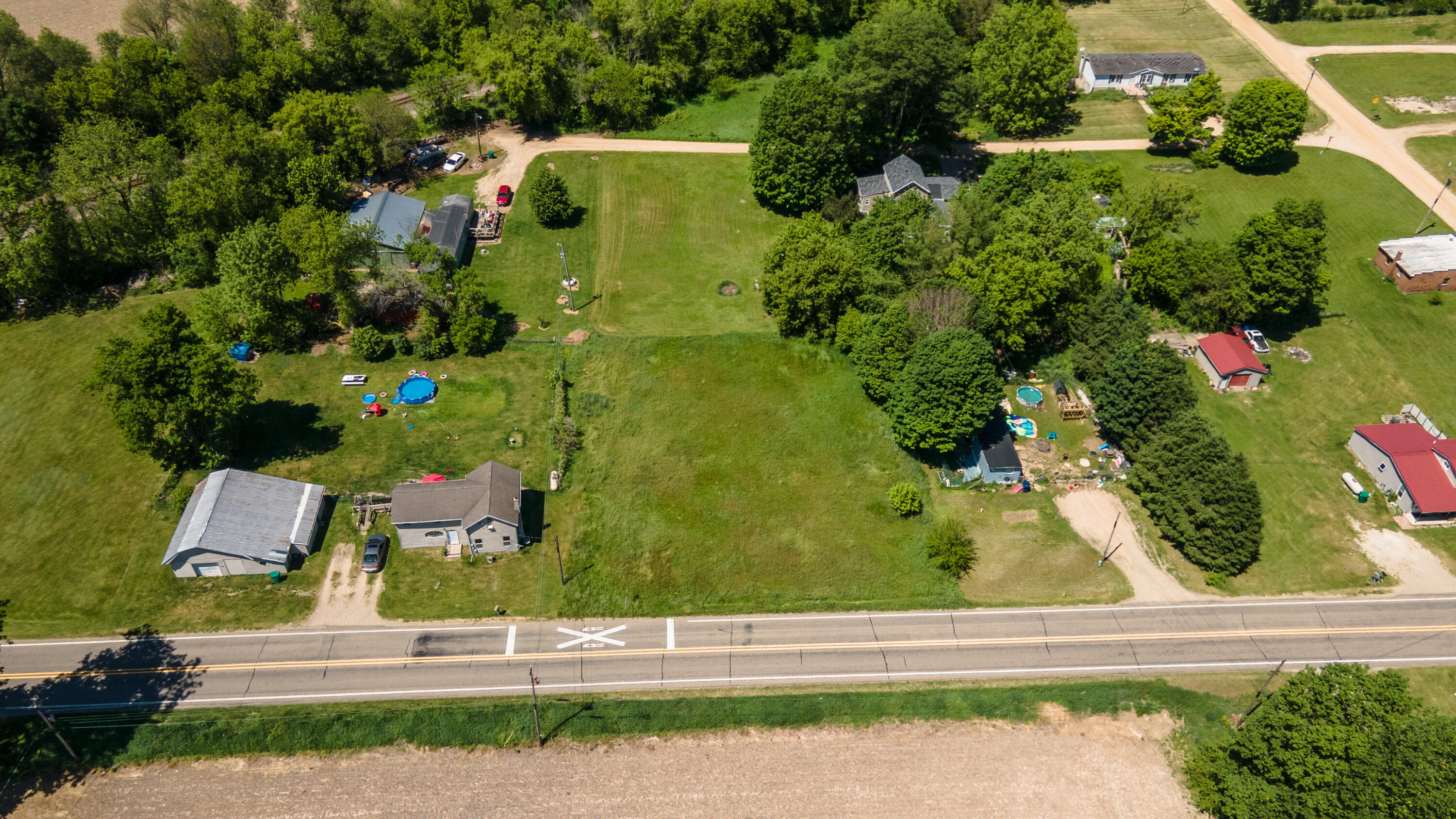 V/l Dutch Settlement Road Marcellus MI 49067