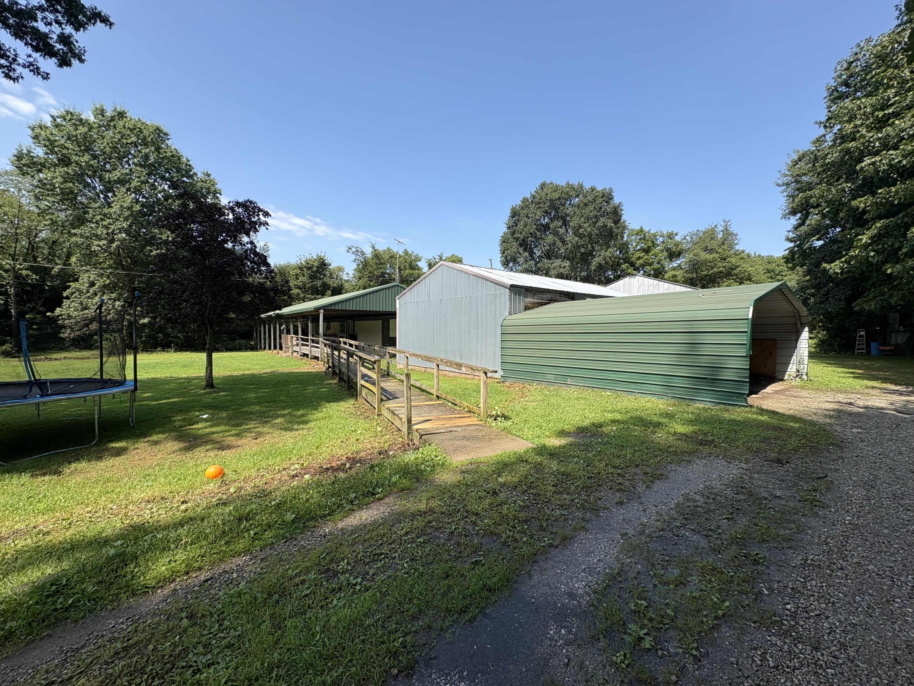 19200 Starbrick Street Edwardsburg MI 49112