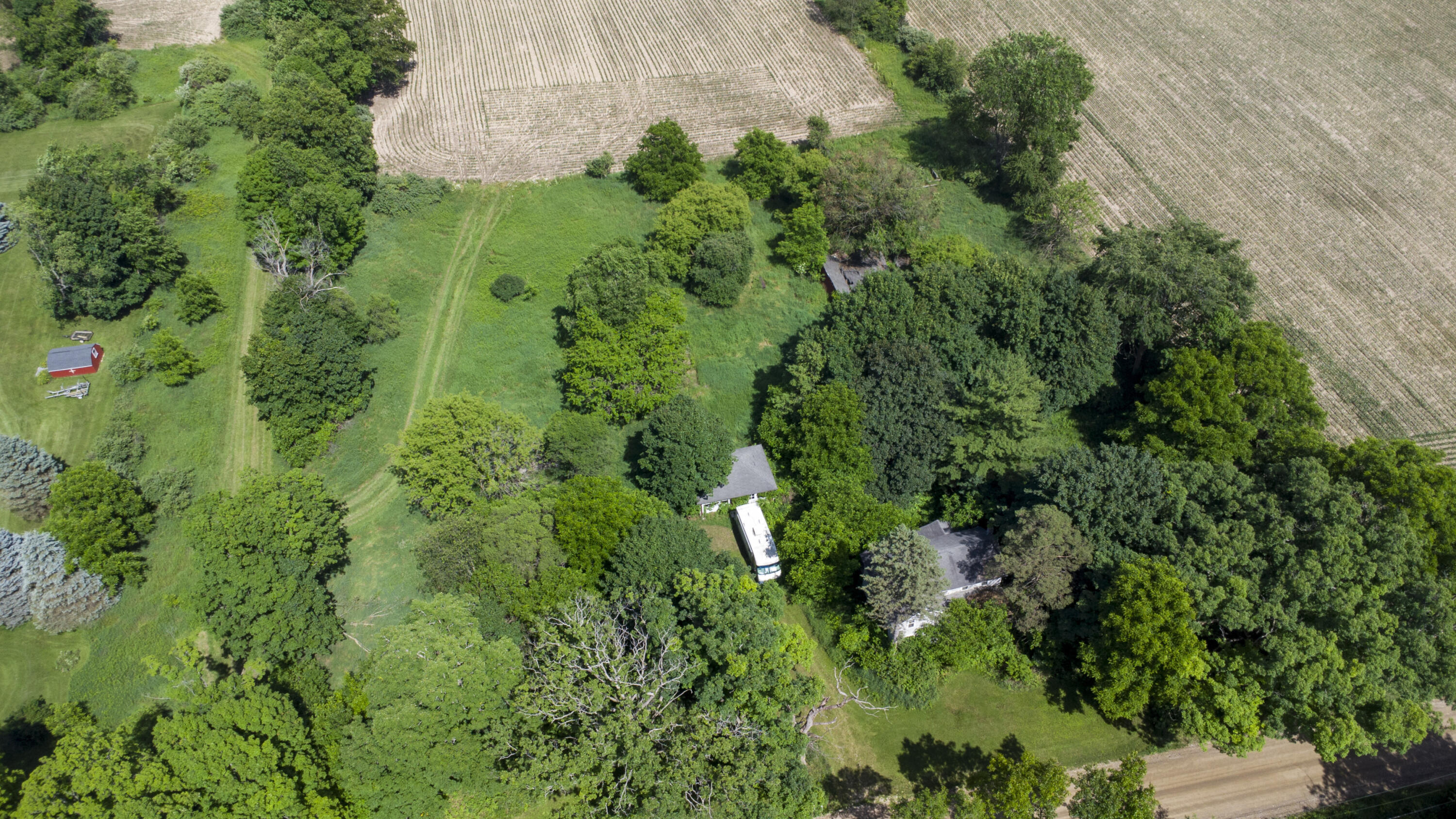 7114 Mabley Hill Road Fenton MI 48430