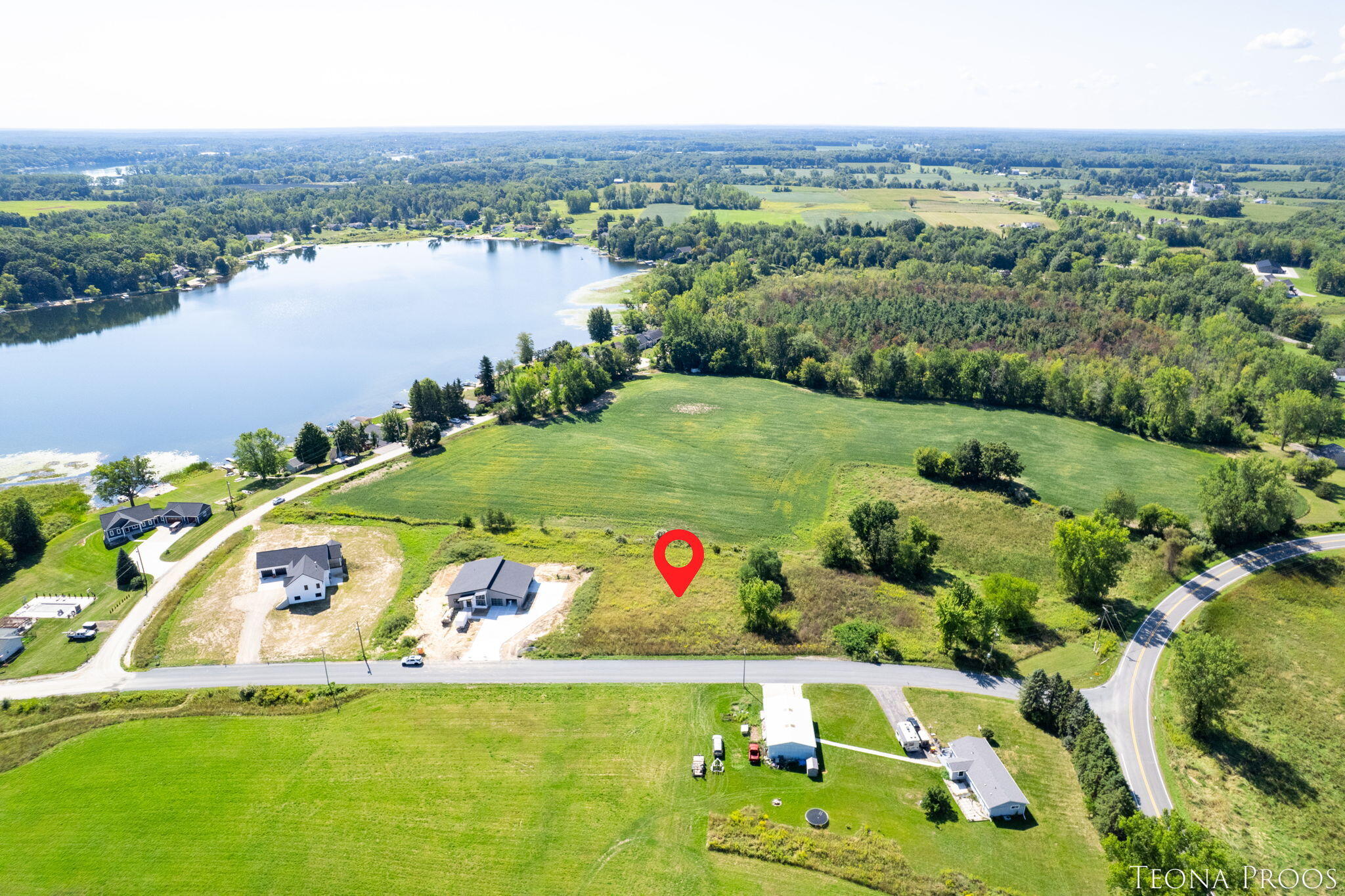 10870 Crooked Lake Drive NE Rockford MI 49341
