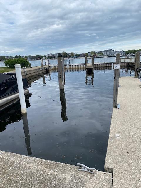98 Harbor Drive Ludington MI 49431