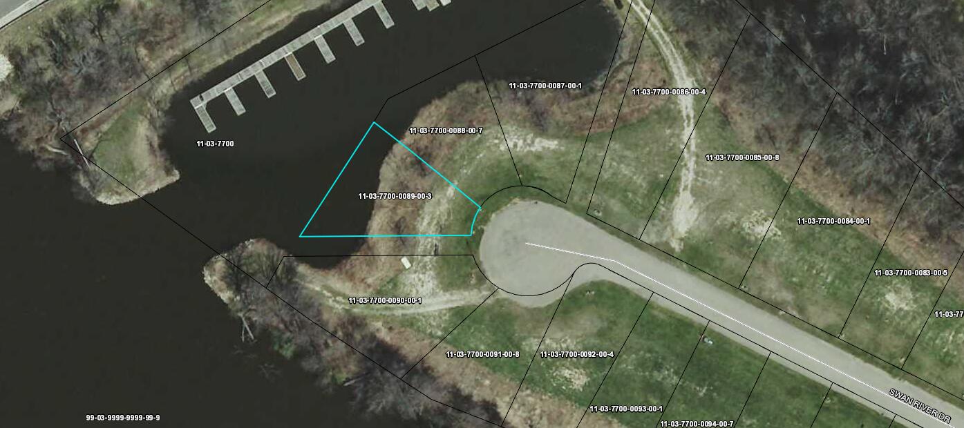 516 Swan River Drive Benton Harbor MI 49022