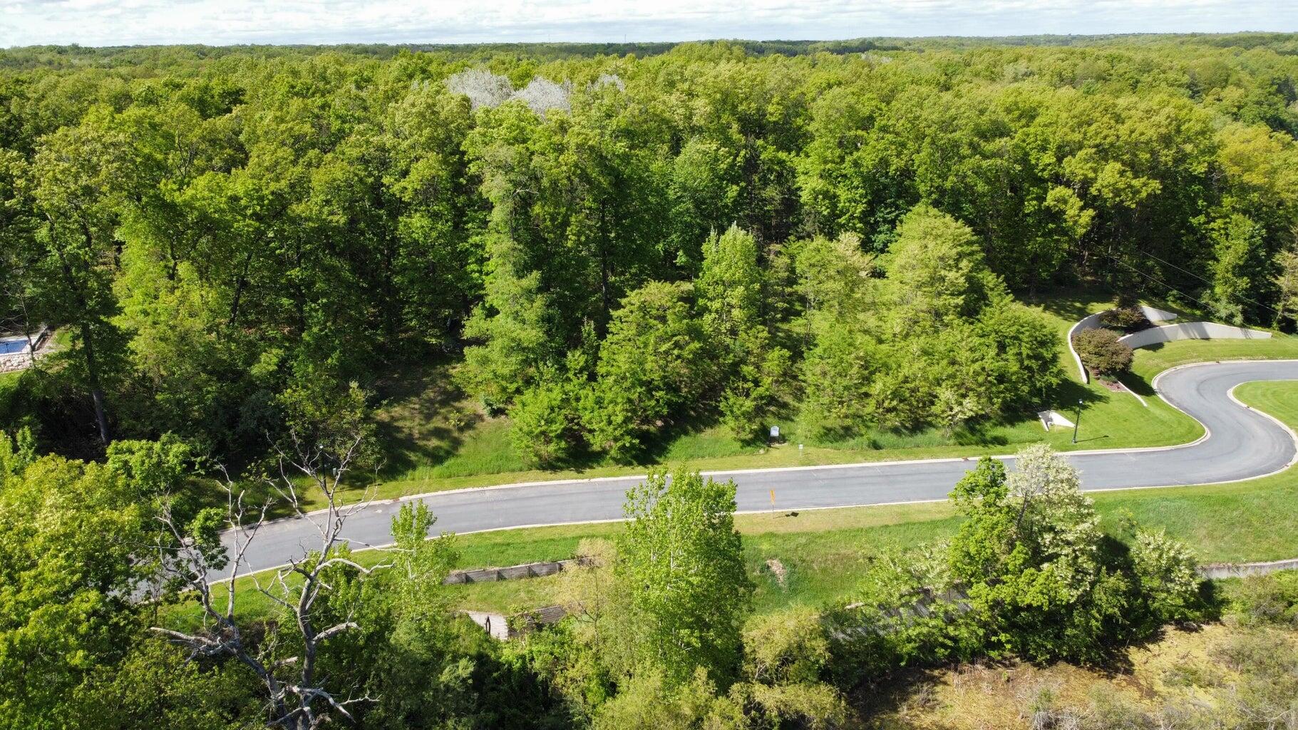 7076 Bentwood Trail Kalamazoo MI 49009