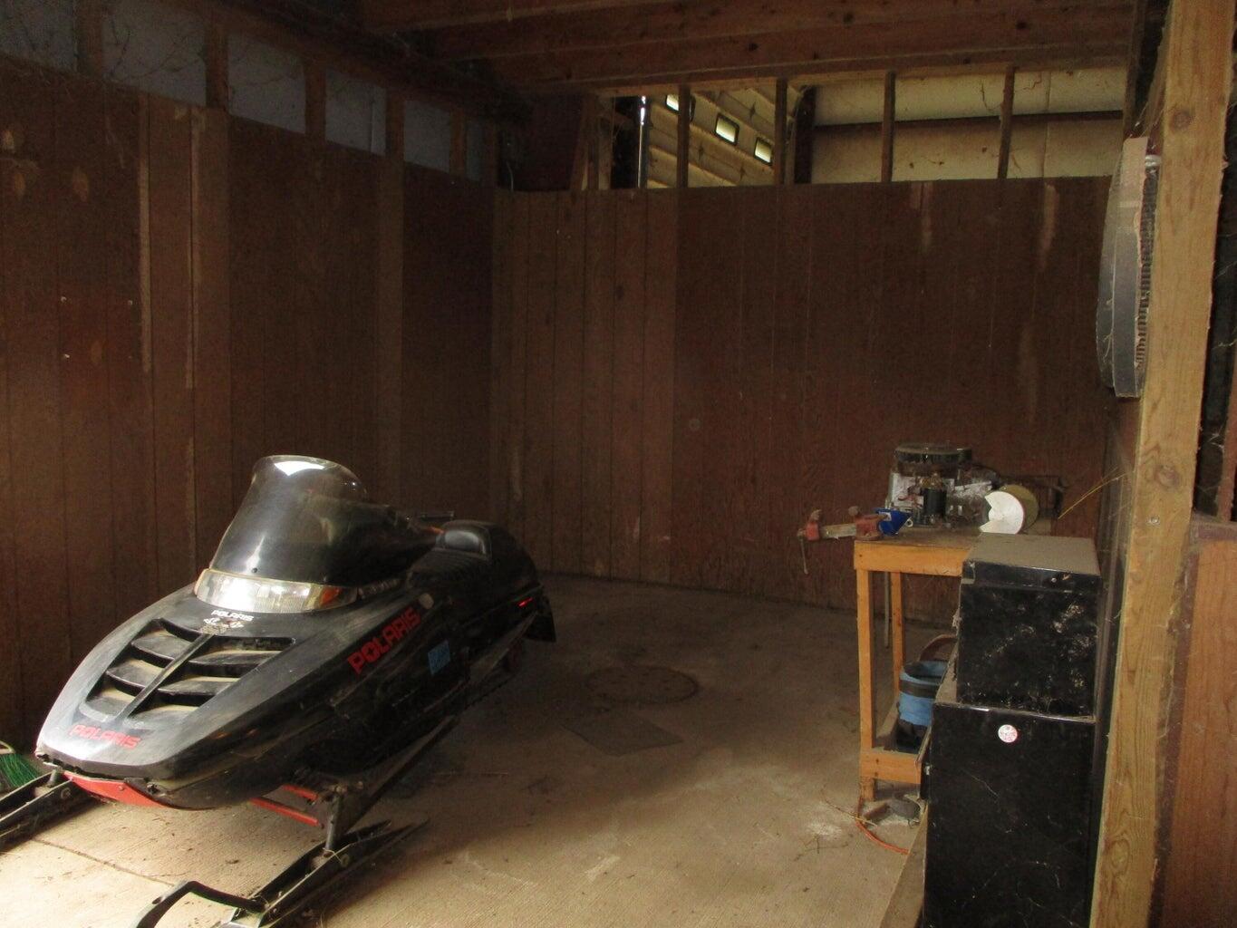5400 13 Mile Road NE Rockford MI 49341