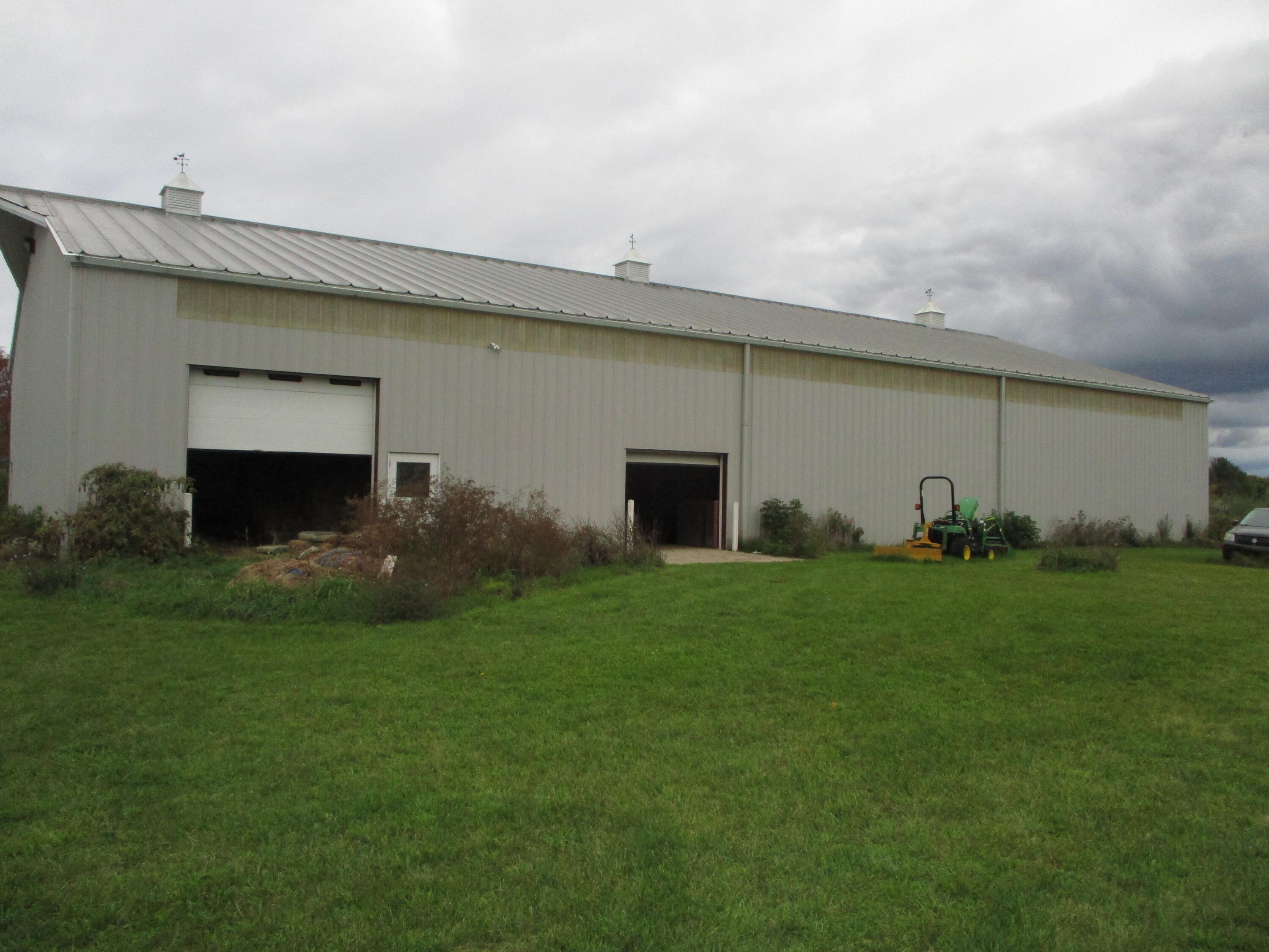5400 13 Mile Road NE Rockford MI 49341