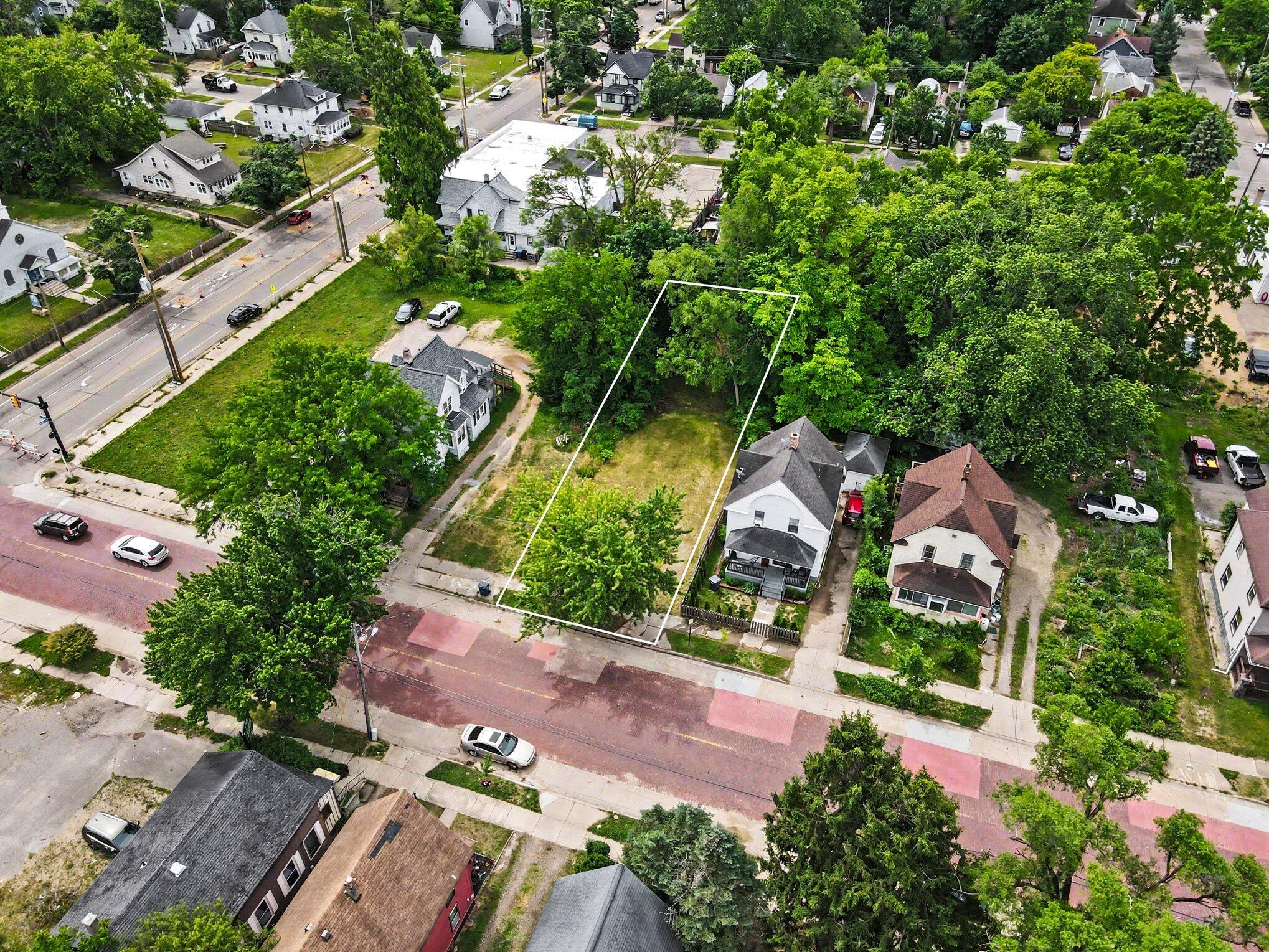 1016 E Vine Street Kalamazoo MI 49001