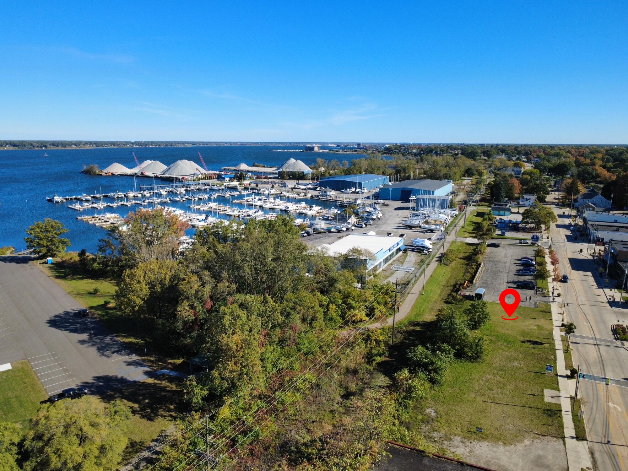 2020 Lakeshore Drive Muskegon MI 49441