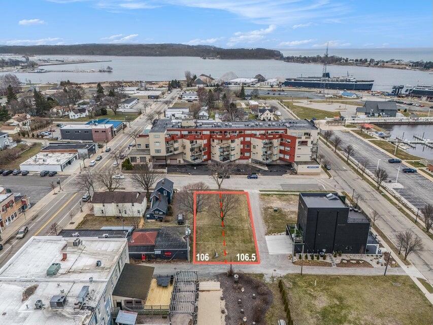 W Danaher Street Ludington MI 49431