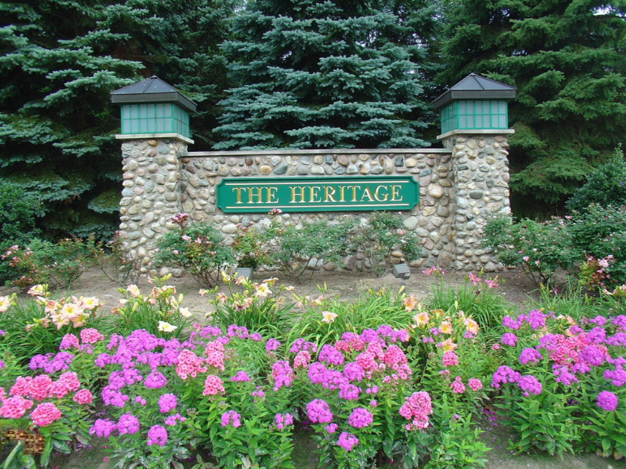 2516 Heritage Way Stevensville MI 49127