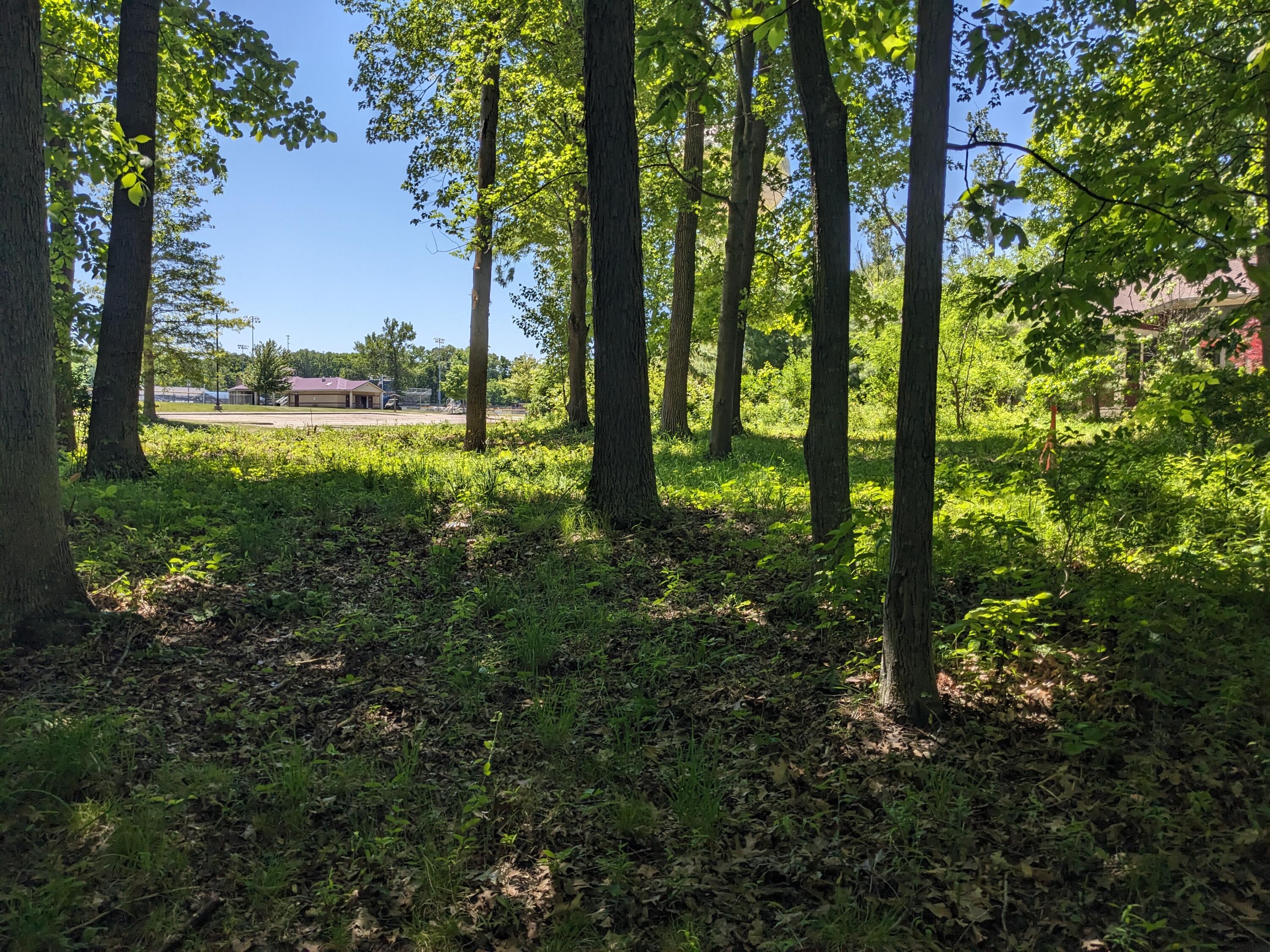 816 & 820 E Indiana Circle New Buffalo MI 49117