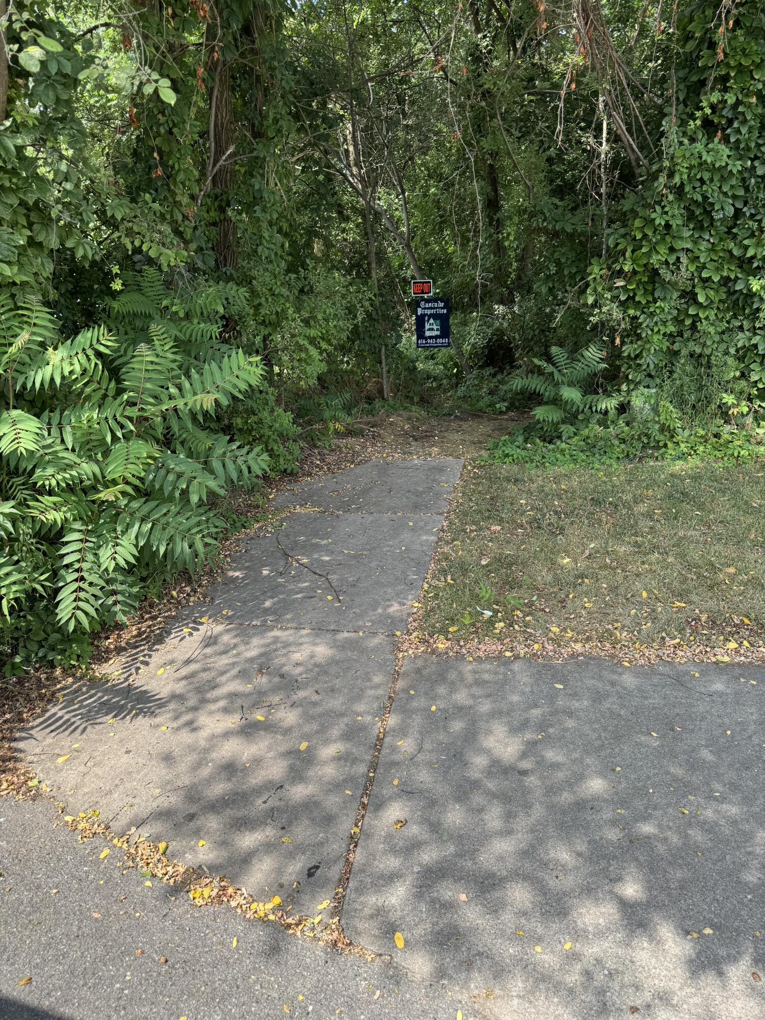 5708 Division S Grand Rapids MI 49548