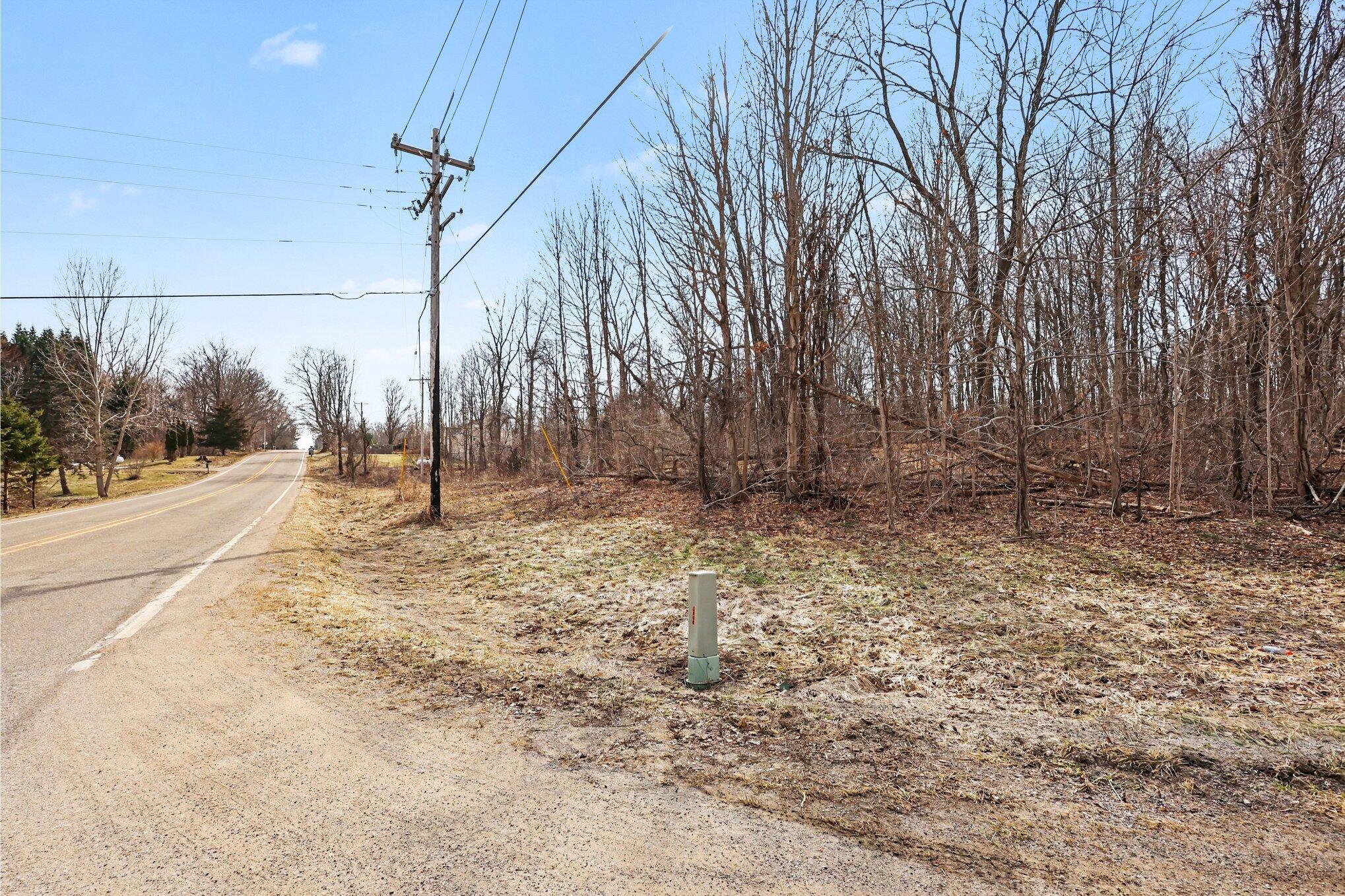 126TH/63RD Corner V/l Fennville MI 49408