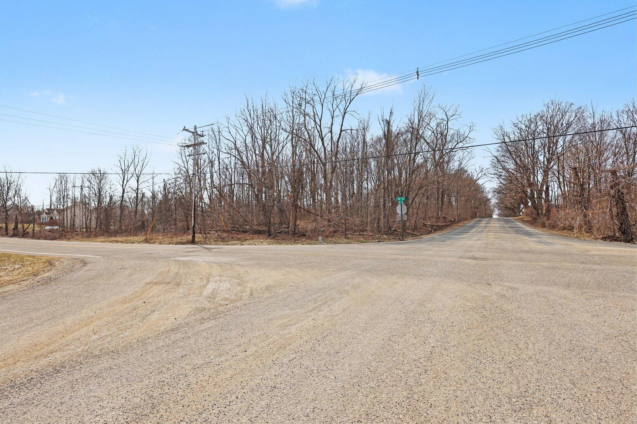 126TH/63RD Corner V/l Fennville MI 49408