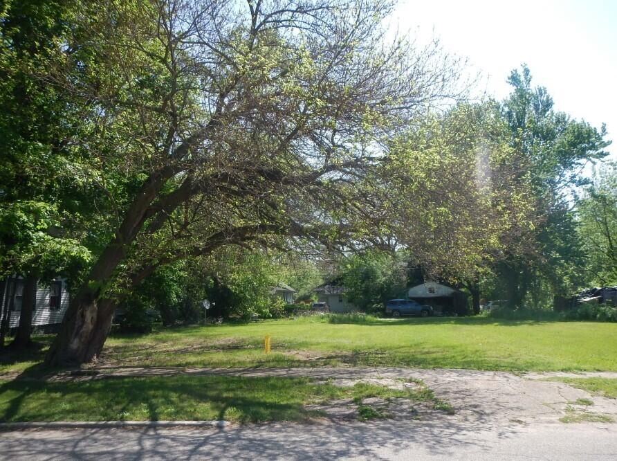 723 Pavone Street Benton Harbor MI 49022