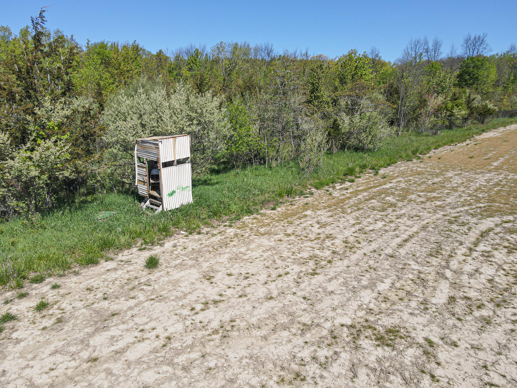 V/l 8th Avenue South Haven MI 49090
