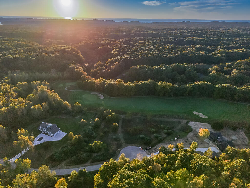 3324 Pine Glen Drive Saugatuck MI 49453