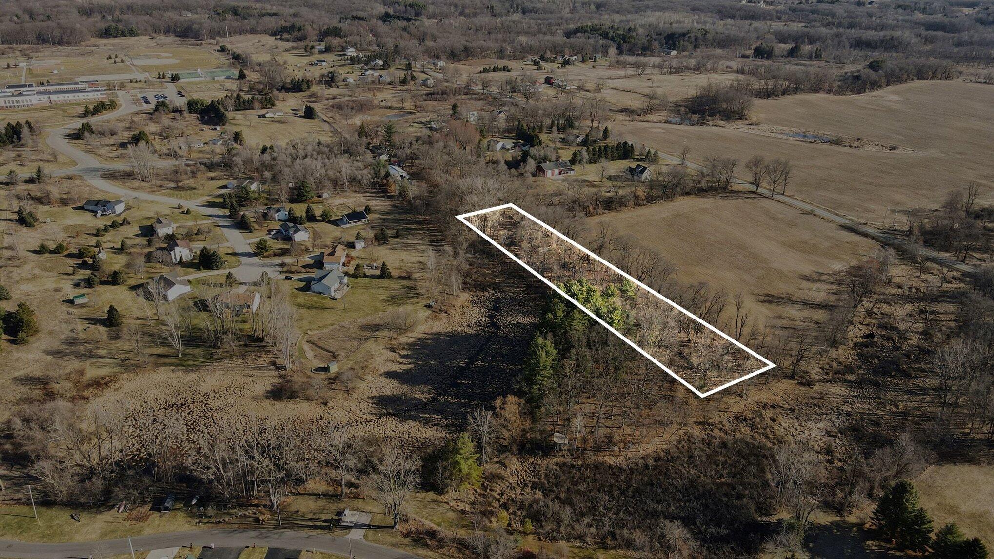 8696 9 Mile Road NE Rockford MI 49341