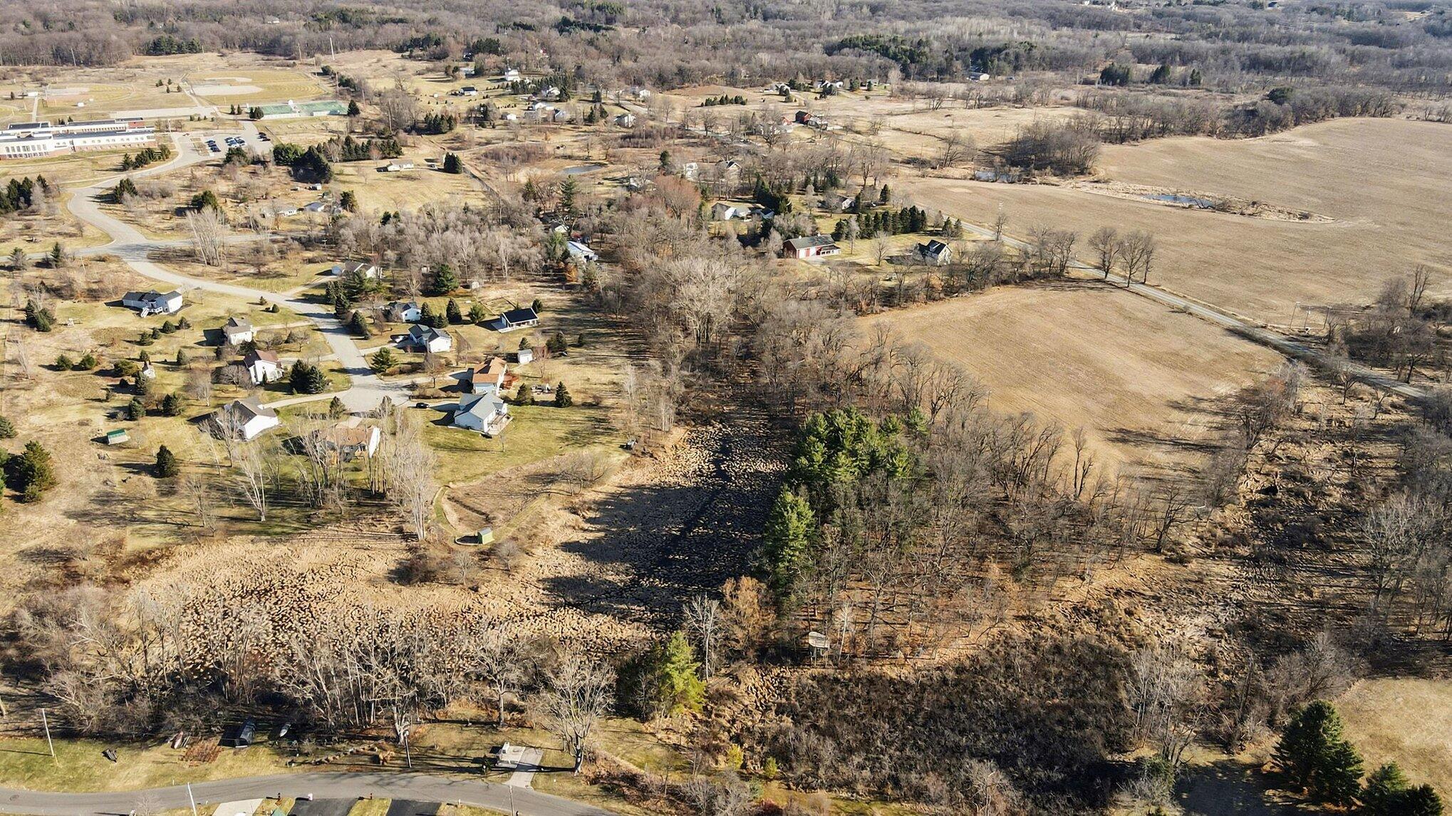 8696 9 Mile Road NE Rockford MI 49341