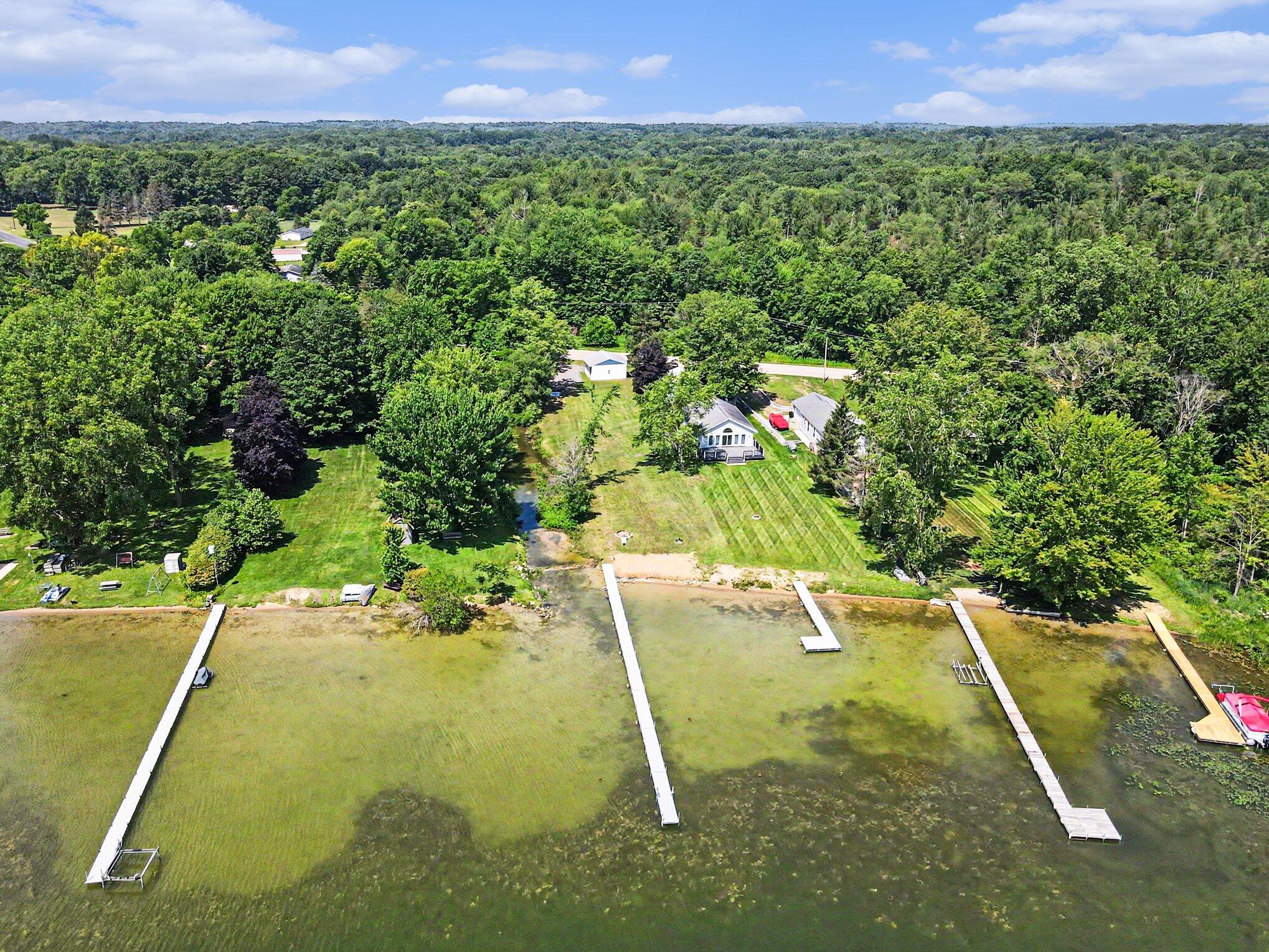 2402 Dumont Lake Road Allegan MI 49010