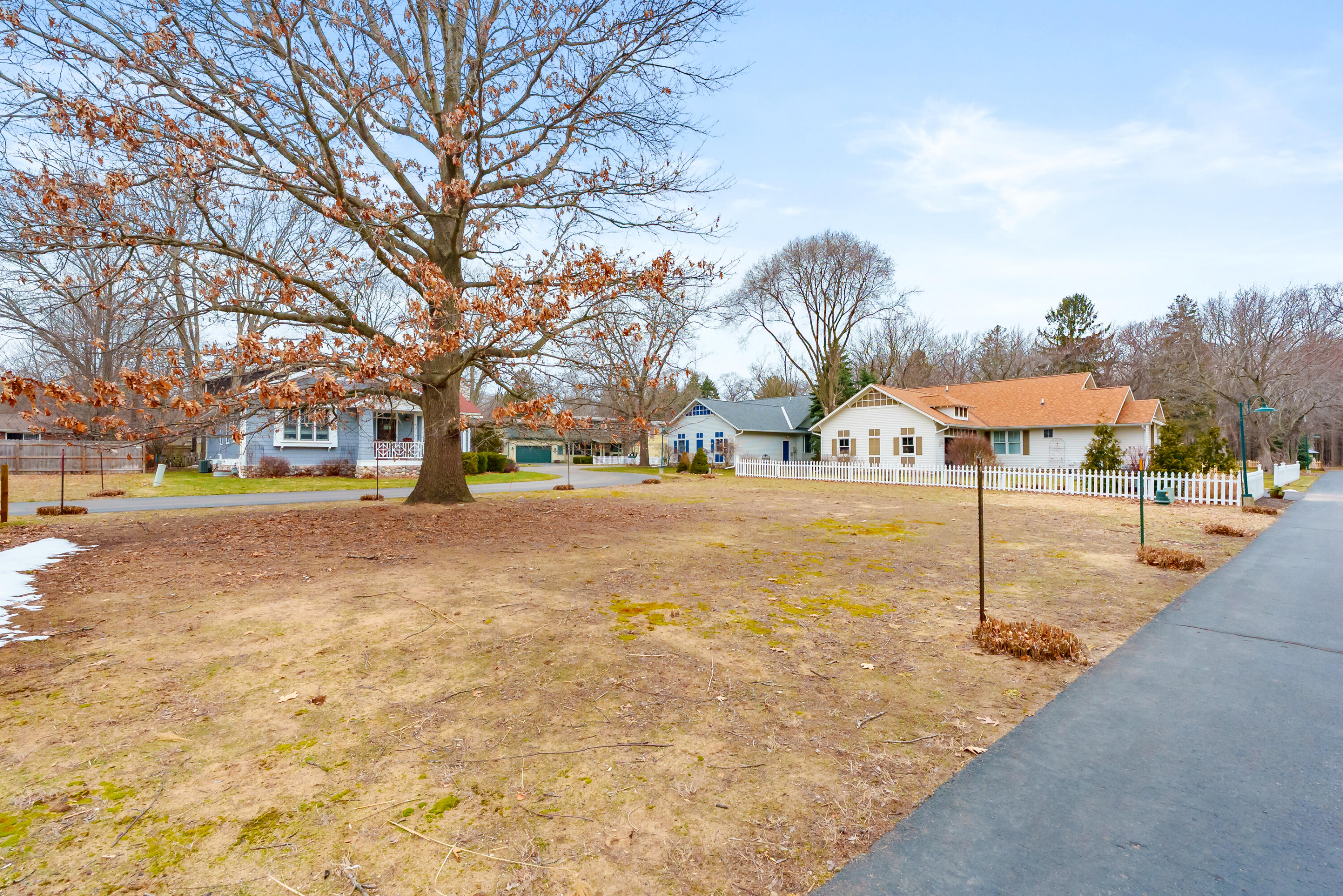 4177 Cottage Path Stevensville MI 49127