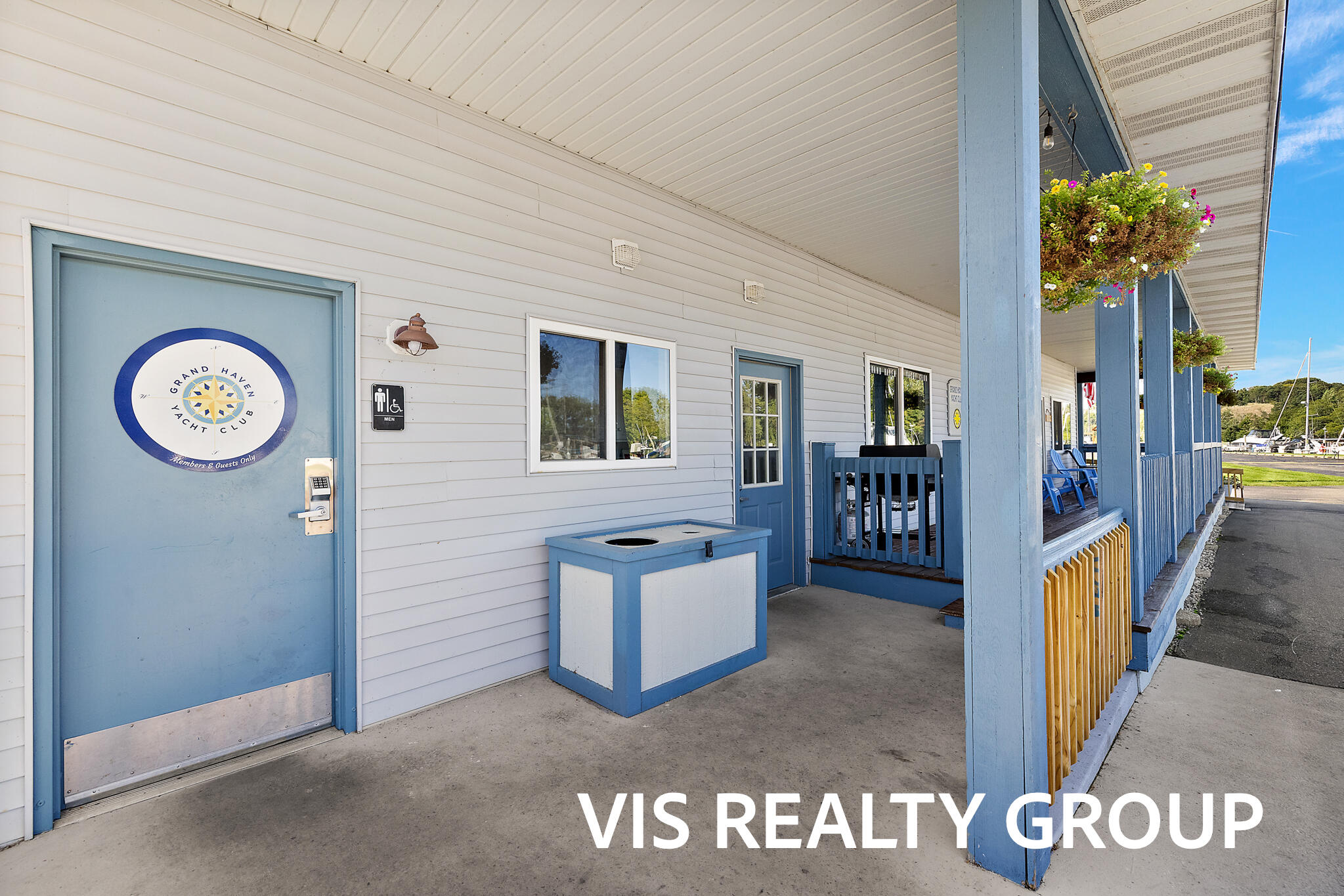135 Wharfside Grand Haven MI 49417