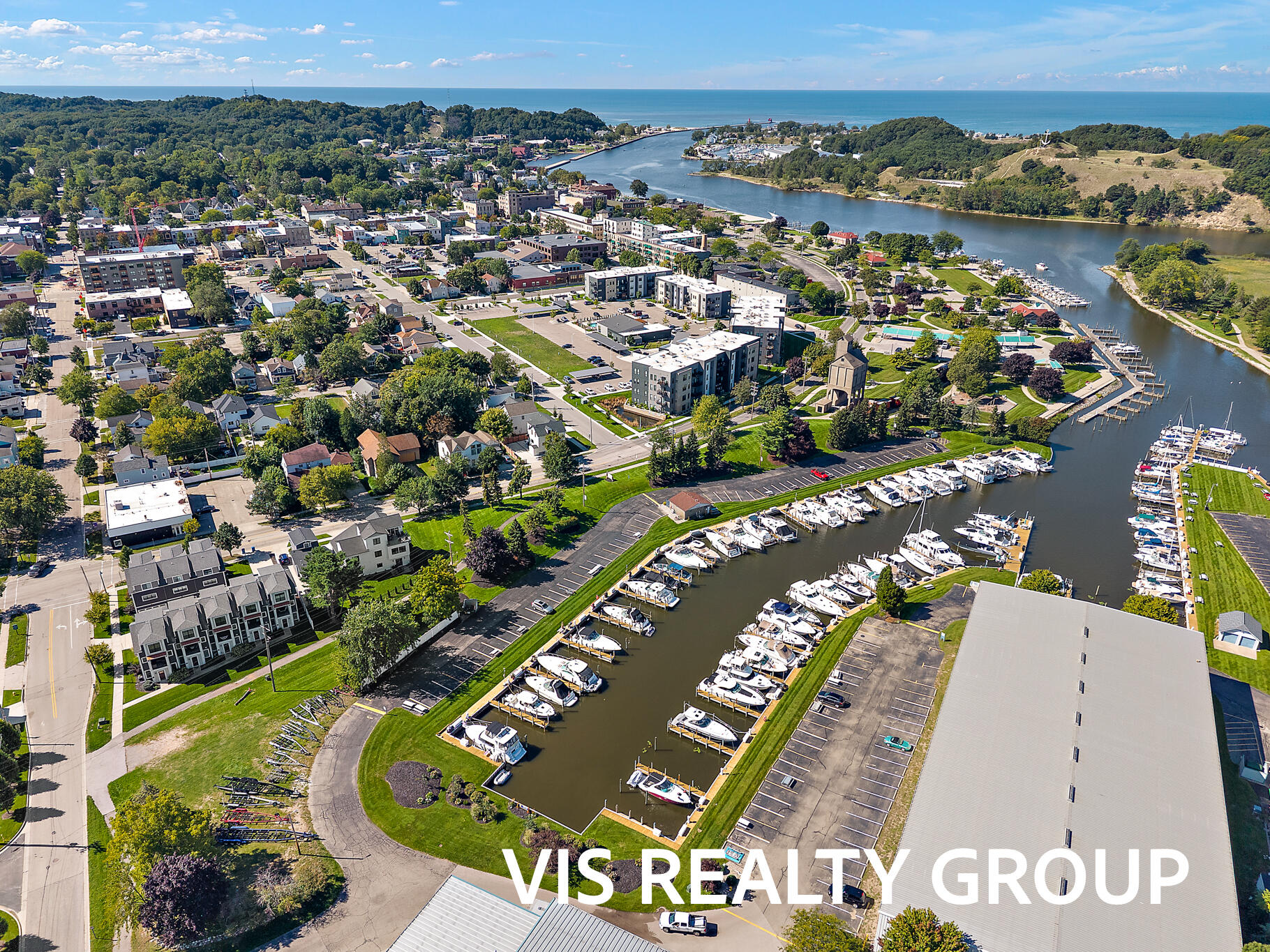 135 Wharfside Grand Haven MI 49417